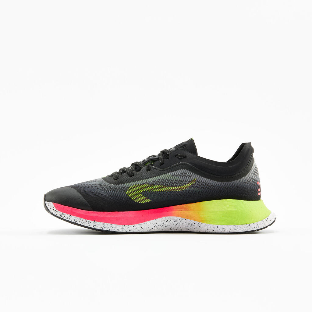 CHAUSSURES RUNNING HOMME - KIPRUN KD500 2 NOIR ROSE JAUNE