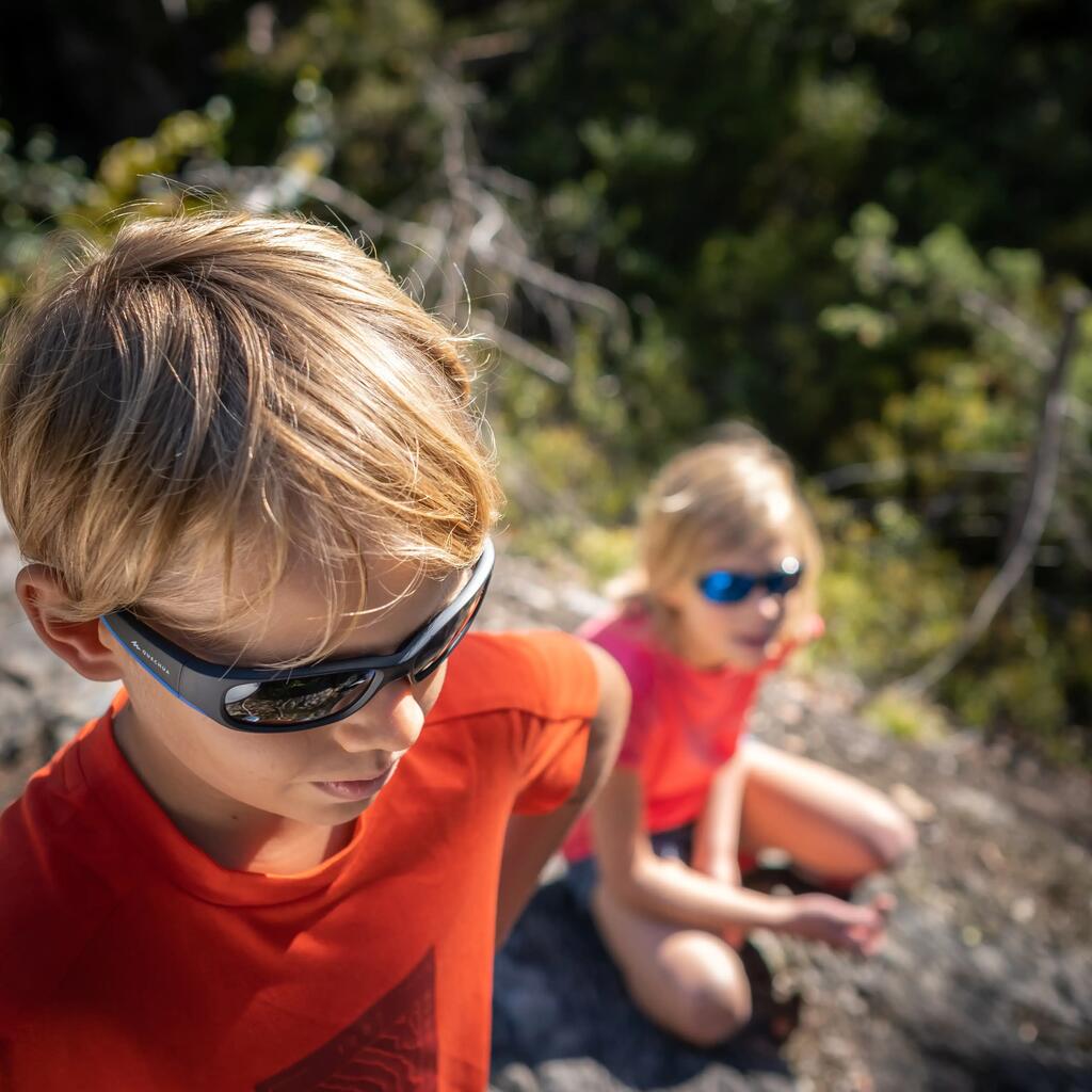 Kids Hiking Sunglasses - MH T550 - age 10+ - Category 4