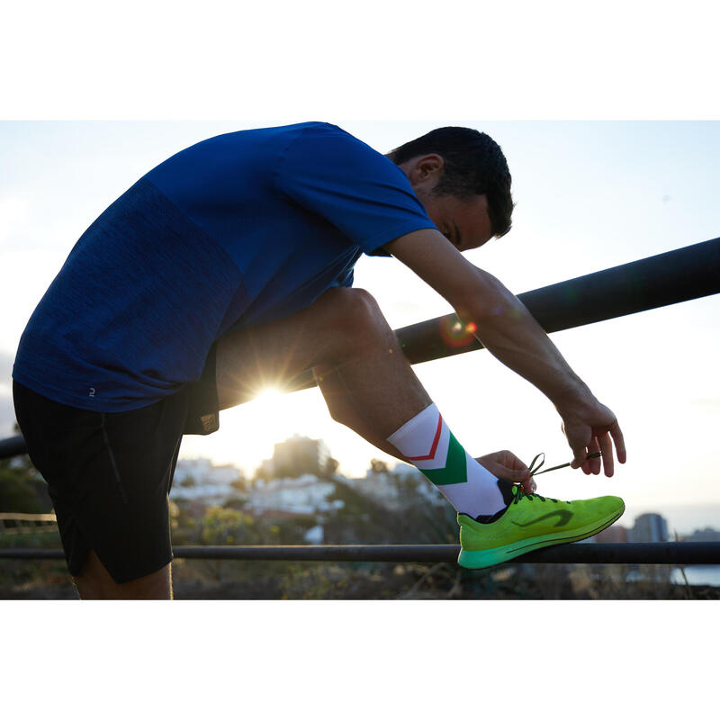 CHAUSSETTES DE RUNNING RUN900 FINES MI-MOLLET BLANC VERT ROUGE FABRIQUEES ITALIE