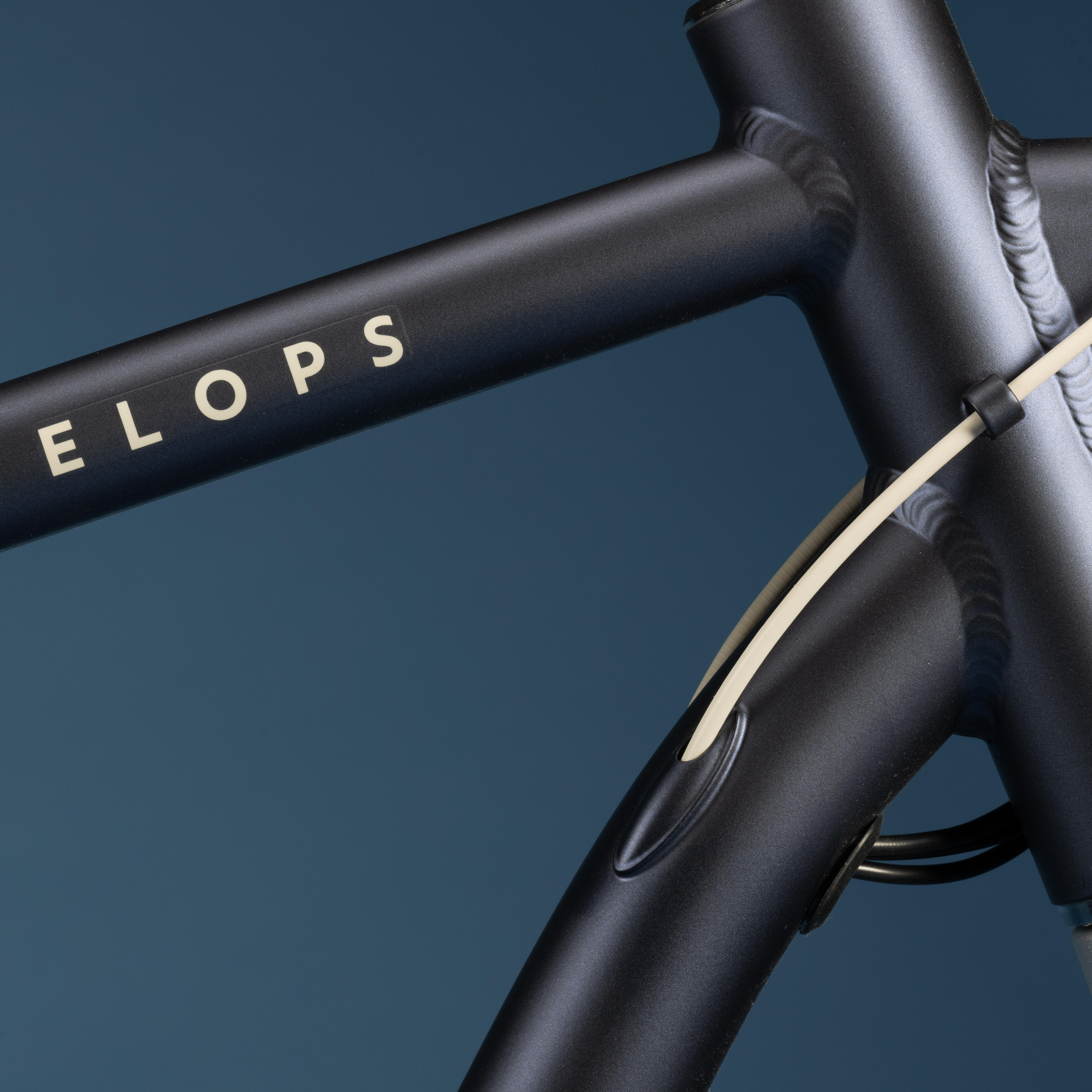 ELOPS CITY BIKE ELETTRICA 900 TELAIO ALTO BLU NAVY