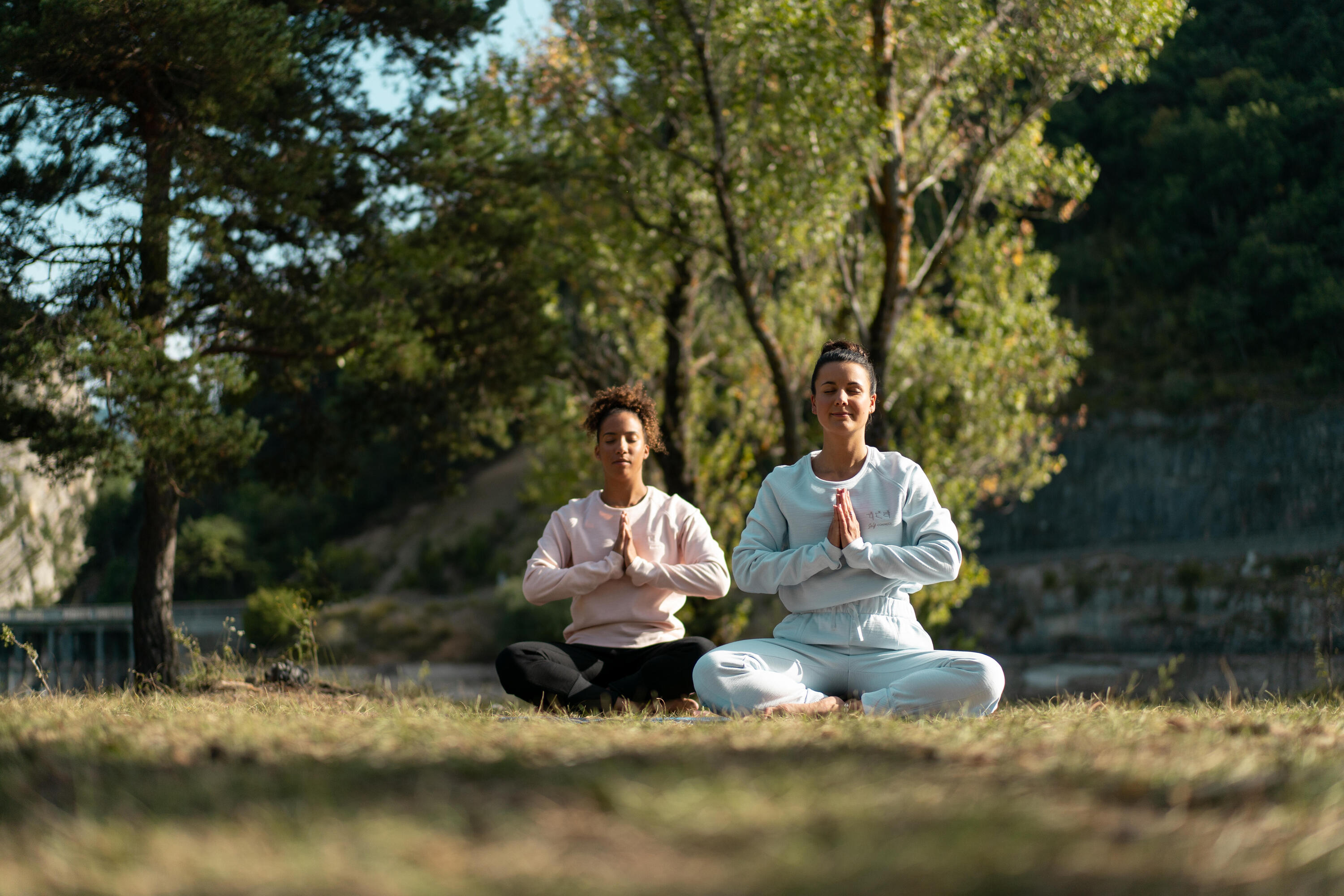 PANTALÓN CARROT MUJER YOGA SUAVE AZUL CLARO  6/8