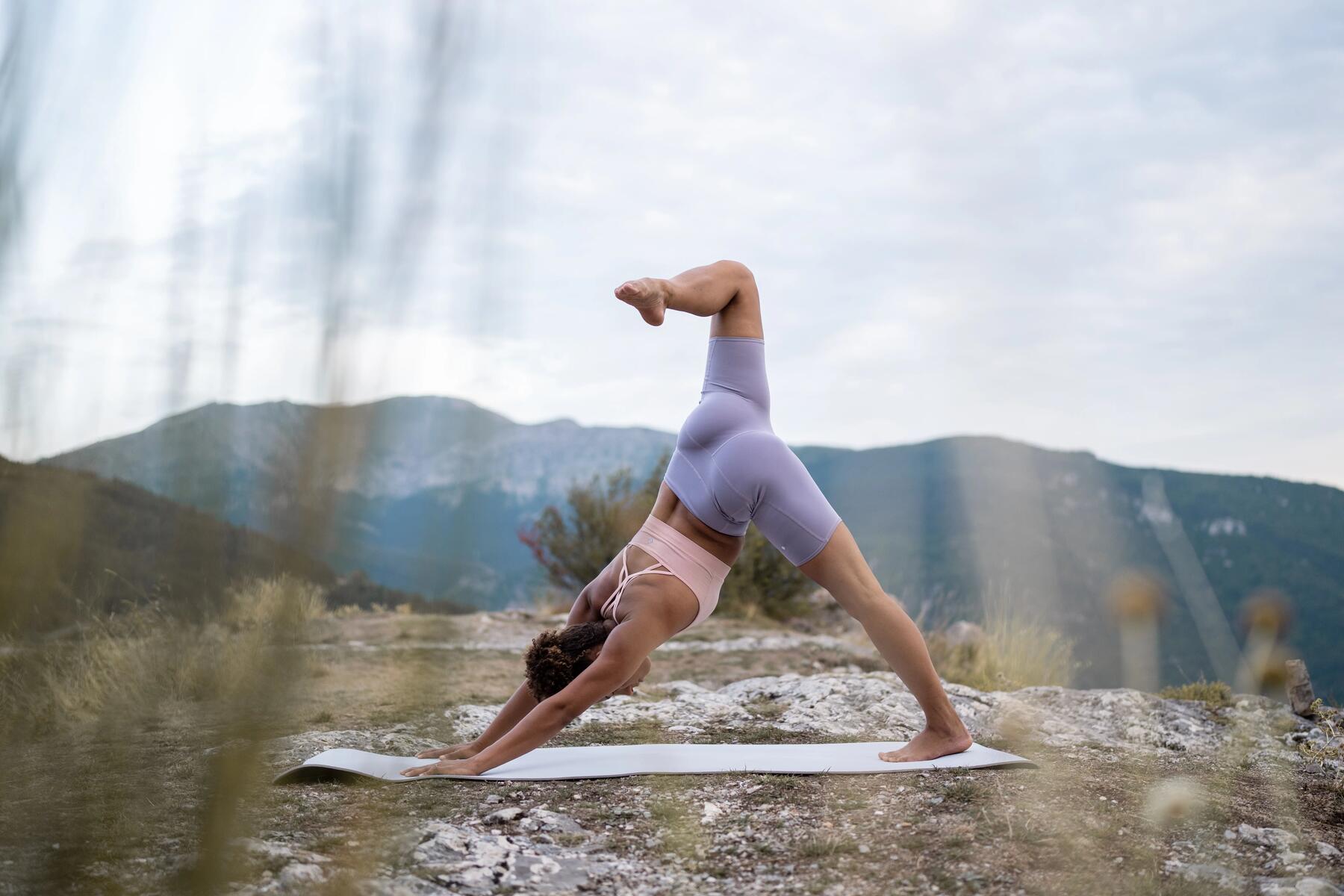 Comment choisir une tenue de yoga