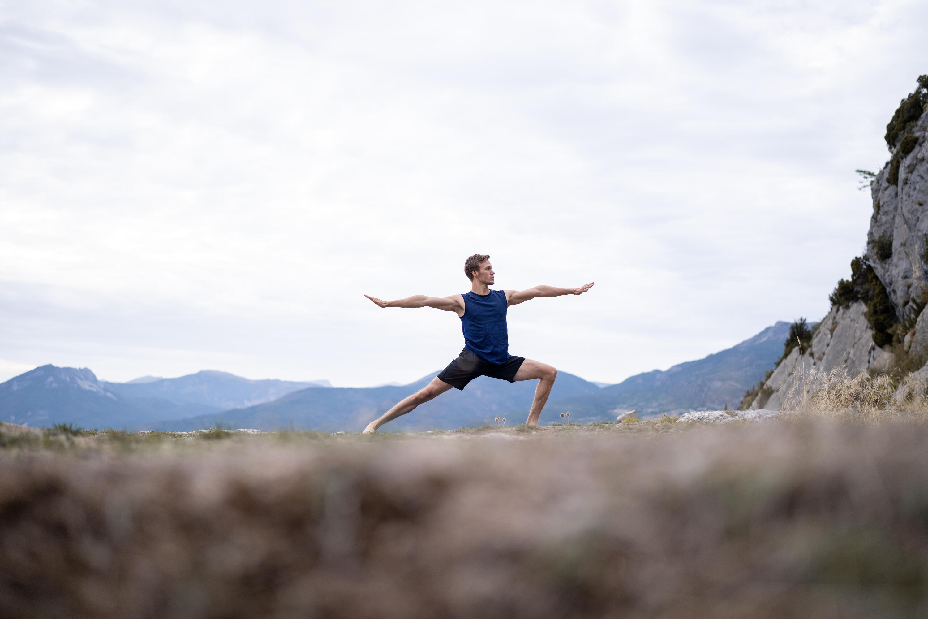 Men's Dynamic Yoga Seamless Tank Top - Indigo 7/7