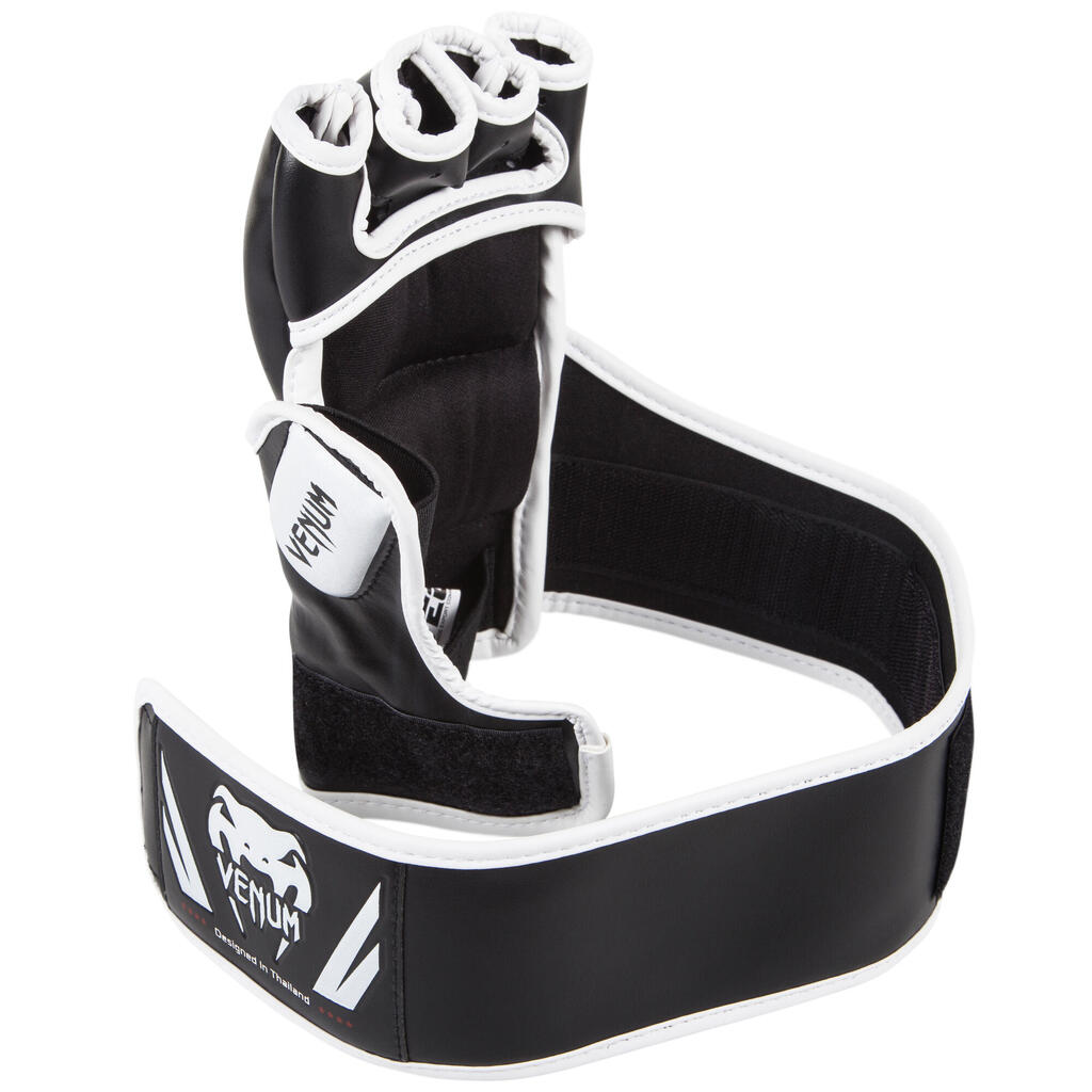 Tréningové rukavice bez prstov na MMA Challenger bielo-čierne