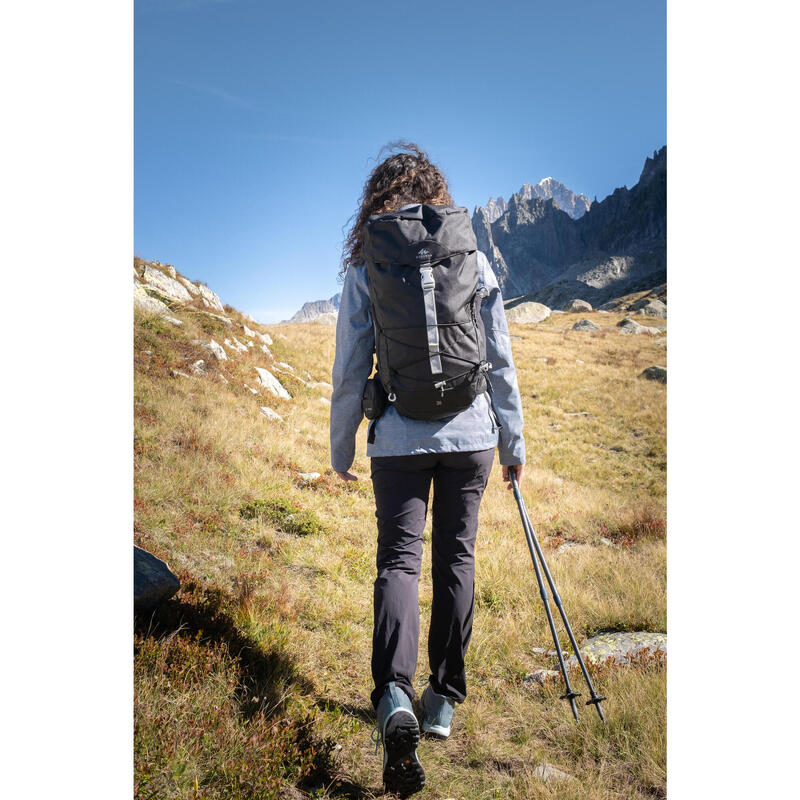 Pantaloni trekking donna MH500 neri