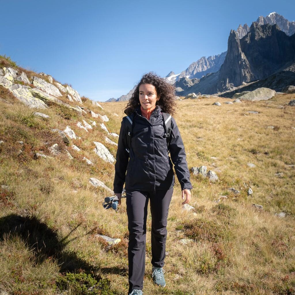 Women’s waterproof mountain walking jacket MH100