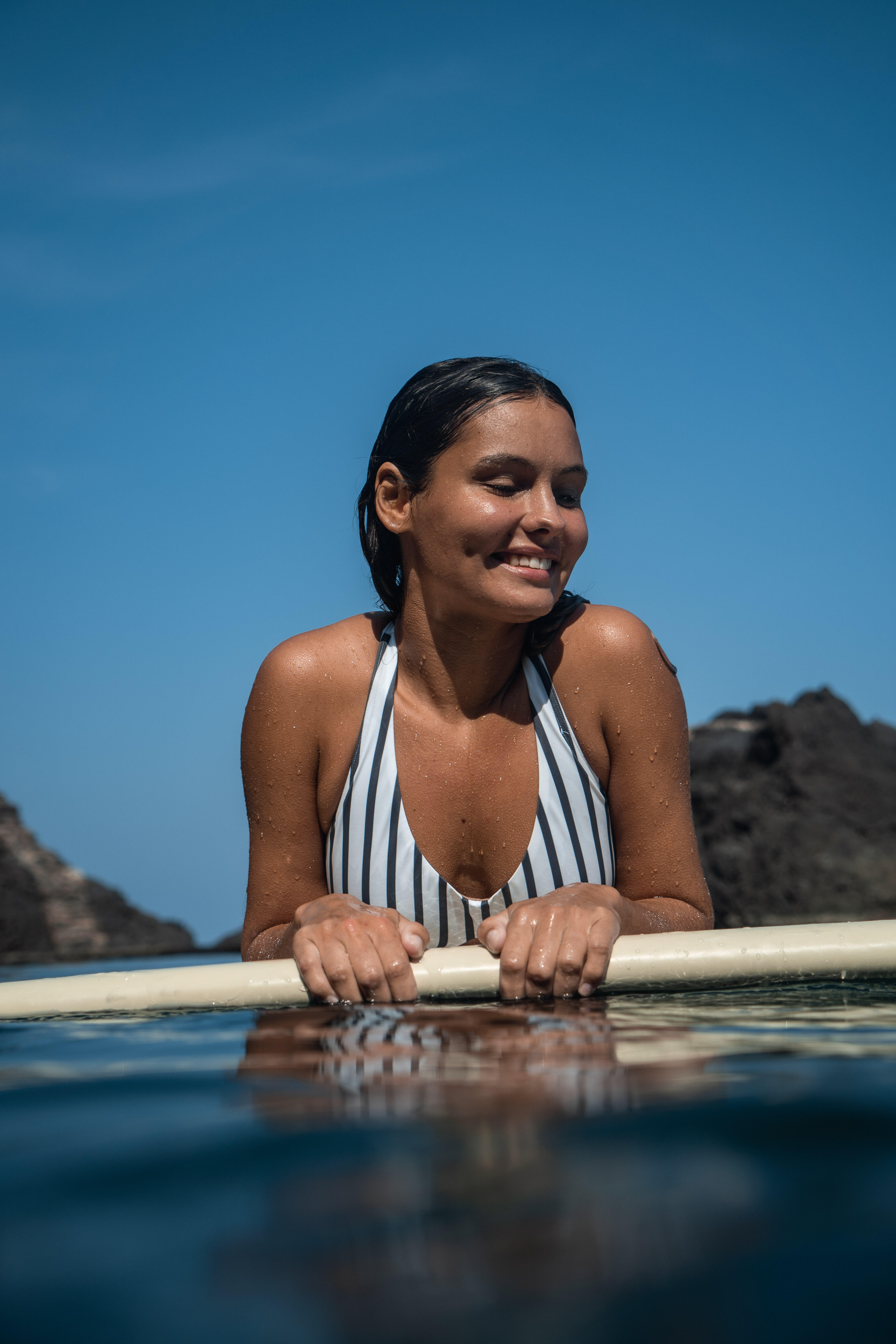 Women's Swimsuit Top - Agatha White/Grey - OLAIAN
