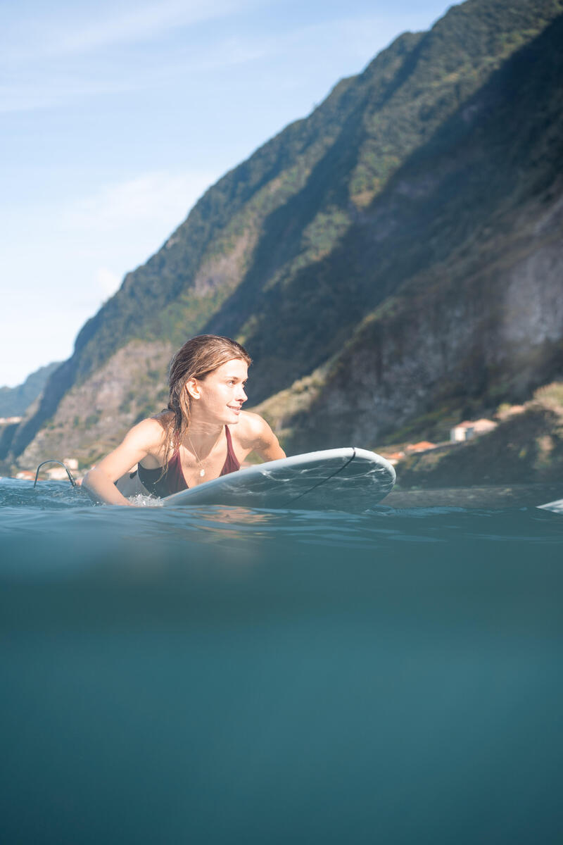 Bikinibroekje voor surfen Aly Marin klassiek model met dunne boordjes bordeaux