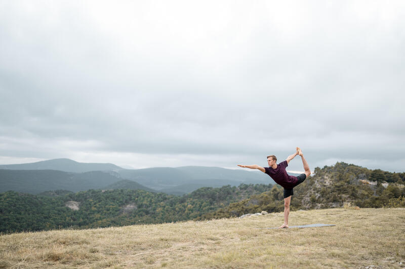 Natarajasana – pozycja tancerza w jodze/pozycja króla tańca