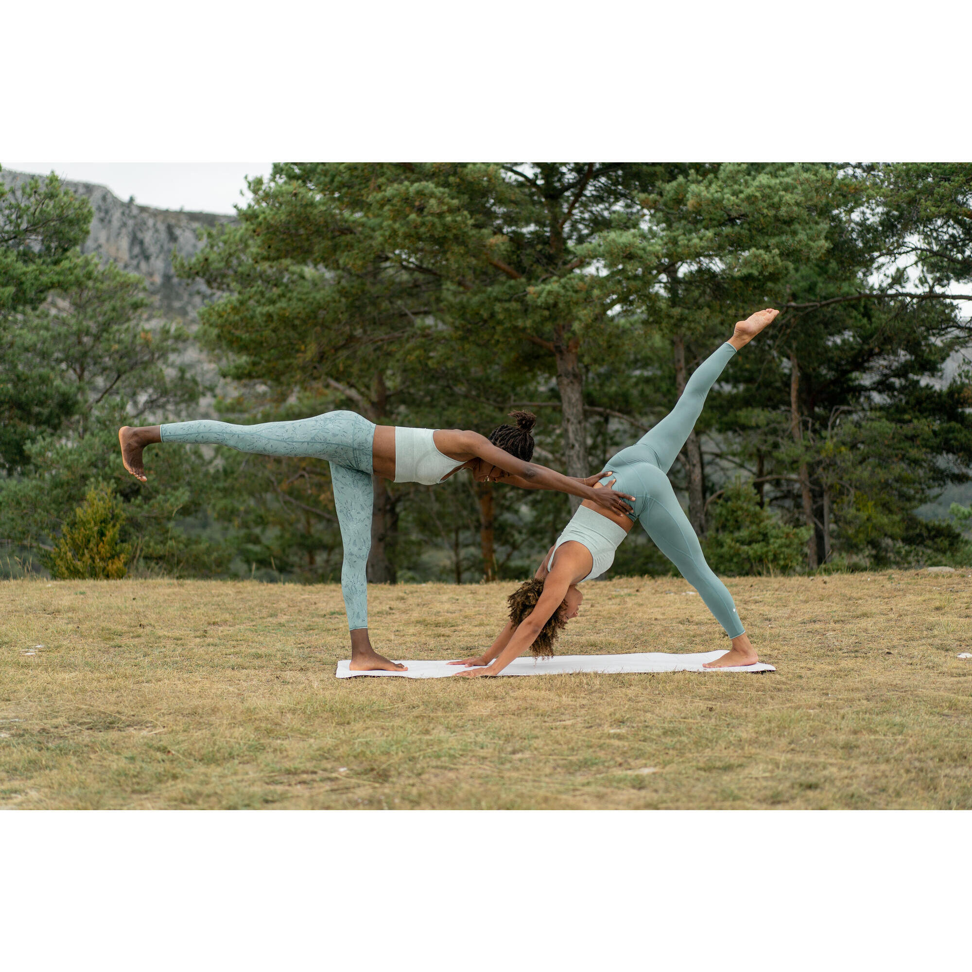 Long Dynamic Yoga Sports Bra - Khaki 6/7