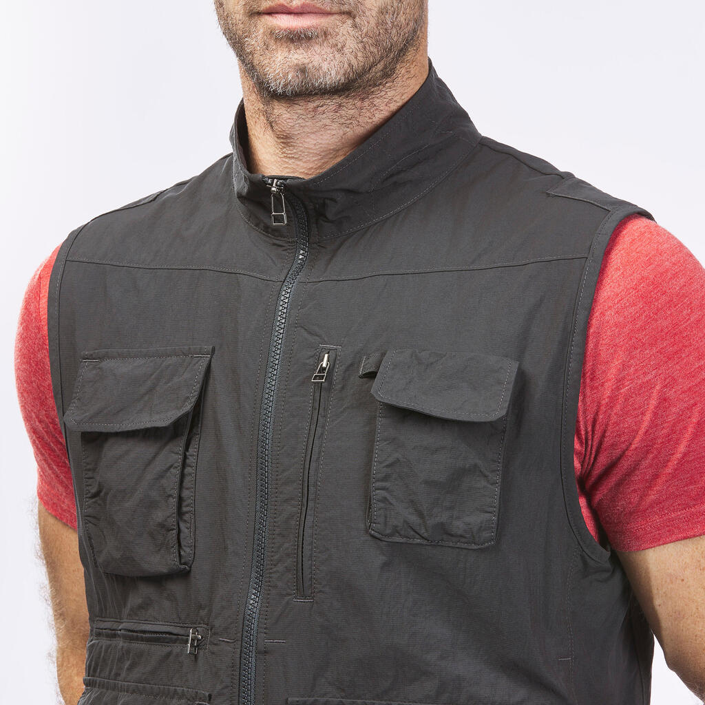 Chaleco con múltiples bolsillos de trekking para Hombre Forclaz Travel100 gris