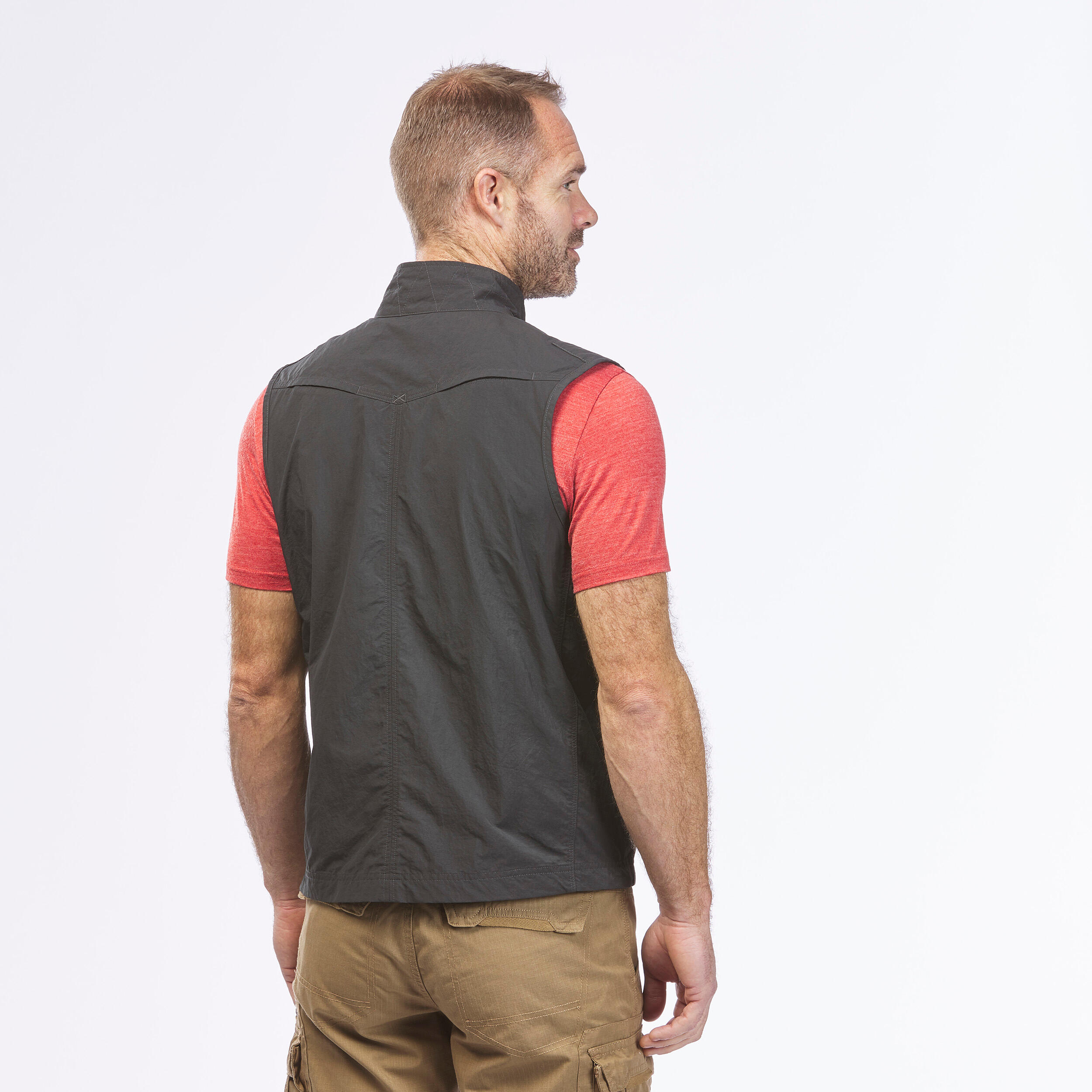 Gilet uomo TRAVEL 100 FORCLAZ | DECATHLON