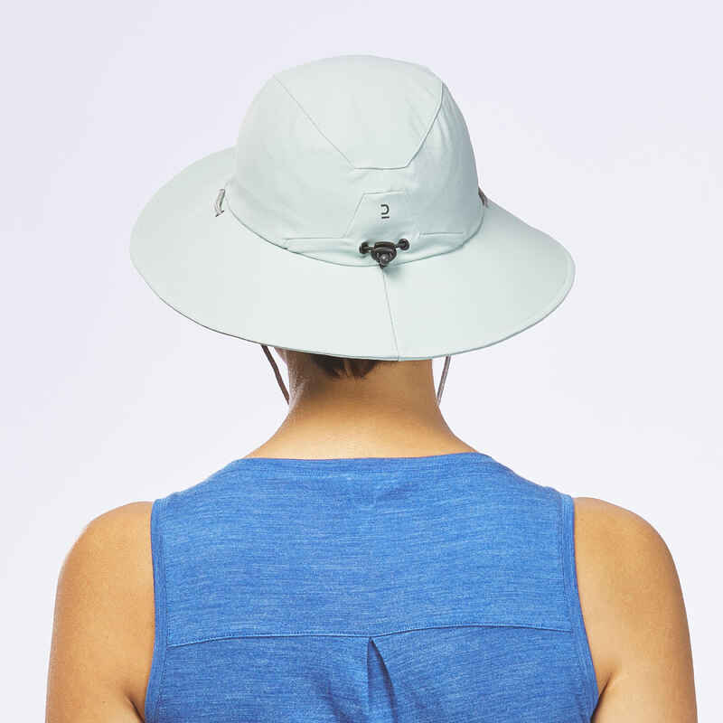 Sombrero de trekking anti-UV verde pálido para mujer MT500 Decathlon