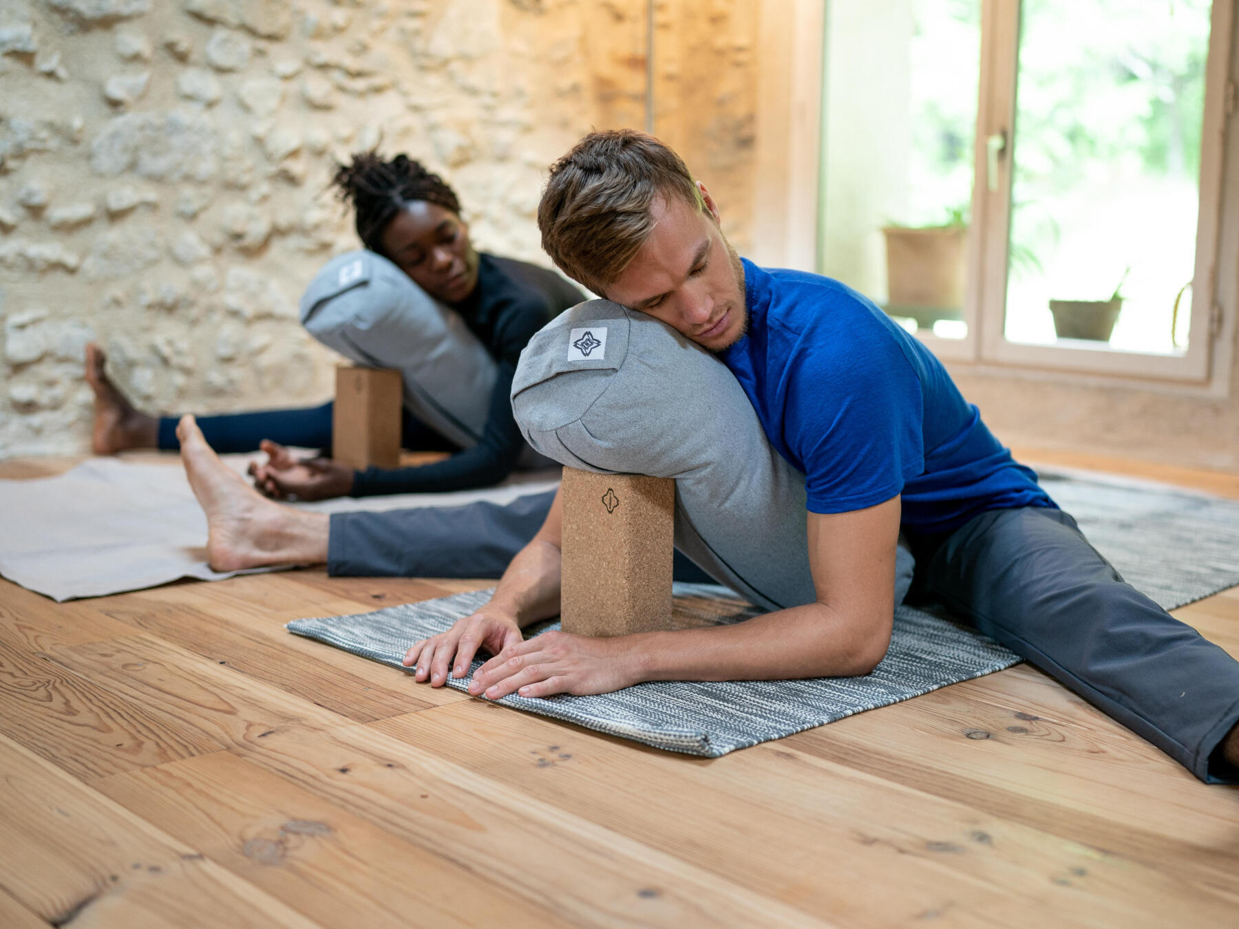 Quel est le meilleur matériel de Yin Yoga 2020 ? - Qee