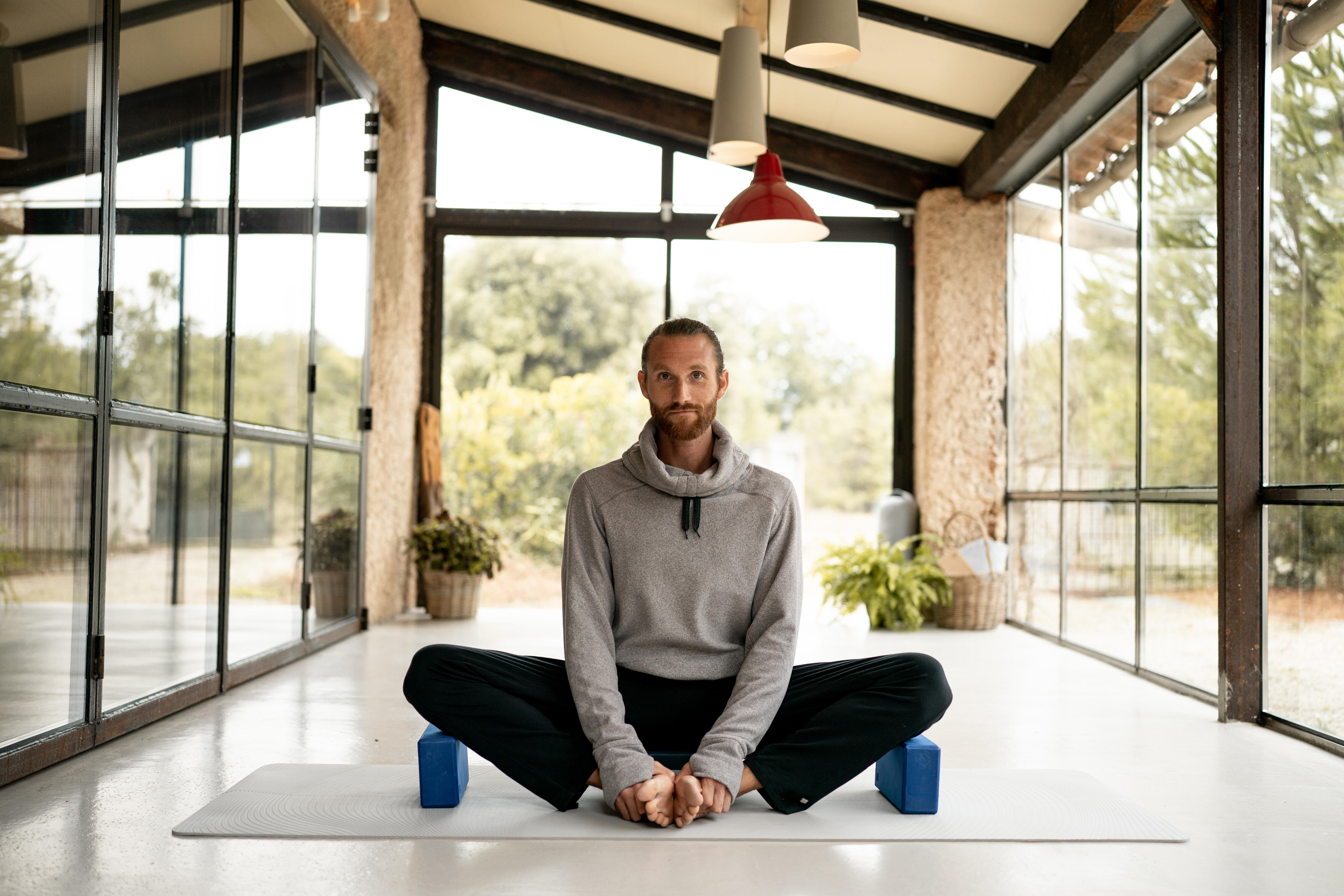 Men 3/4 Pants - Yoga Men Capris - Black – FUNKY SIMPLICITY