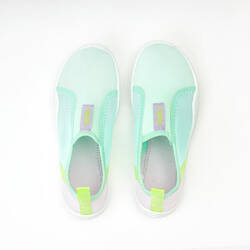 ស្បែកកុមារ Aquashoes 120 យឺត ពណ៌បៃតងខ្ចី