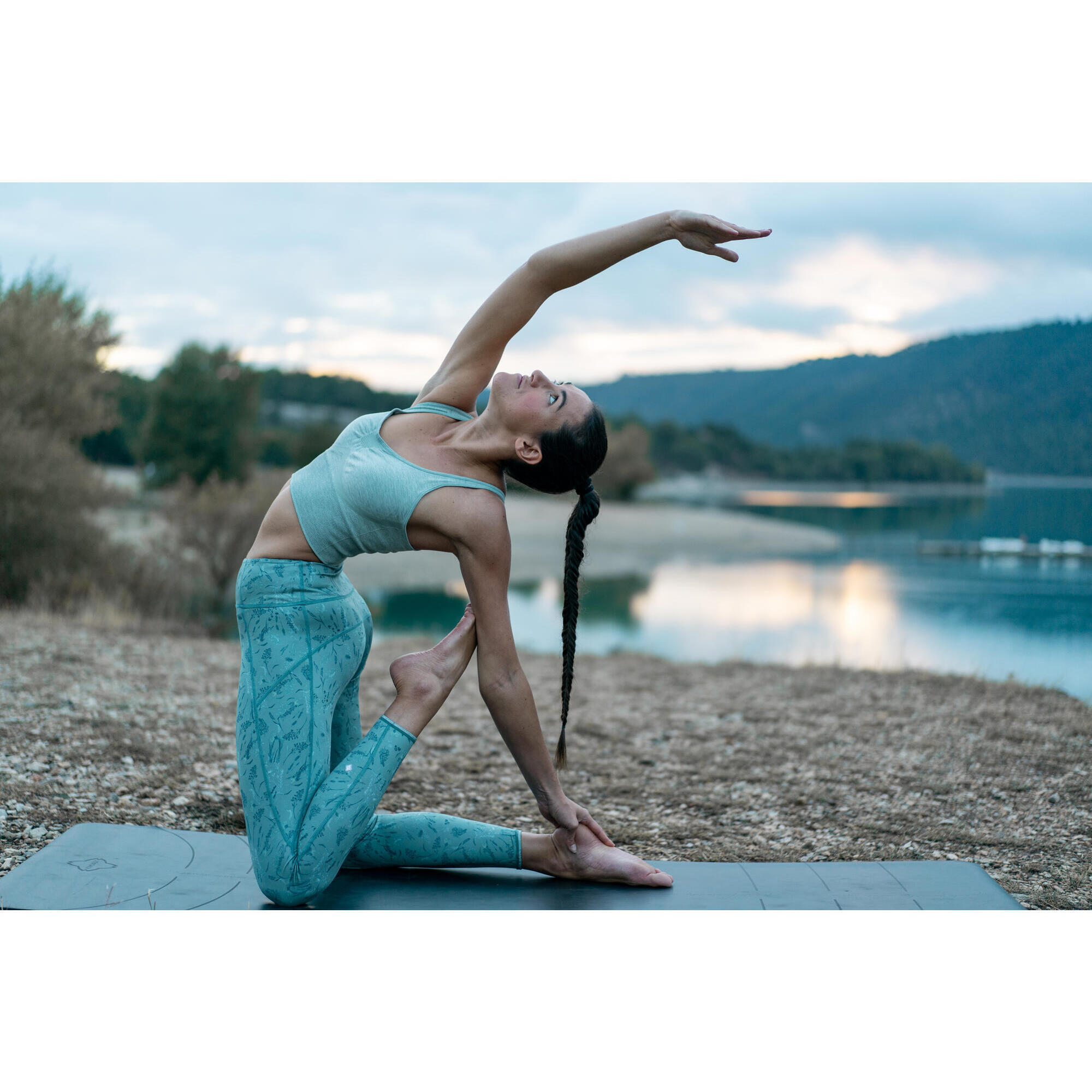 Long Dynamic Yoga Sports Bra - Khaki 5/7