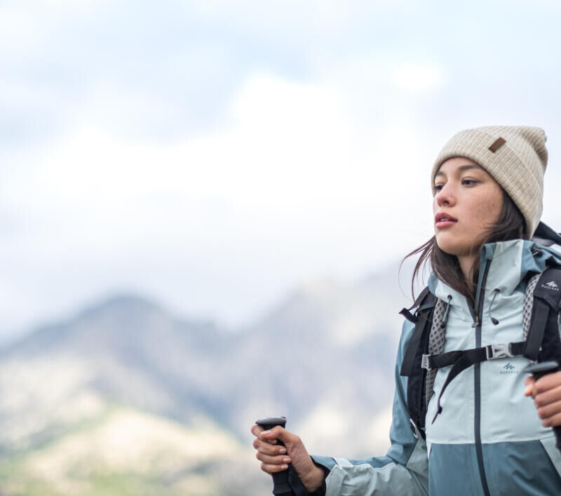 8 good reasons to hike even under the rain - title