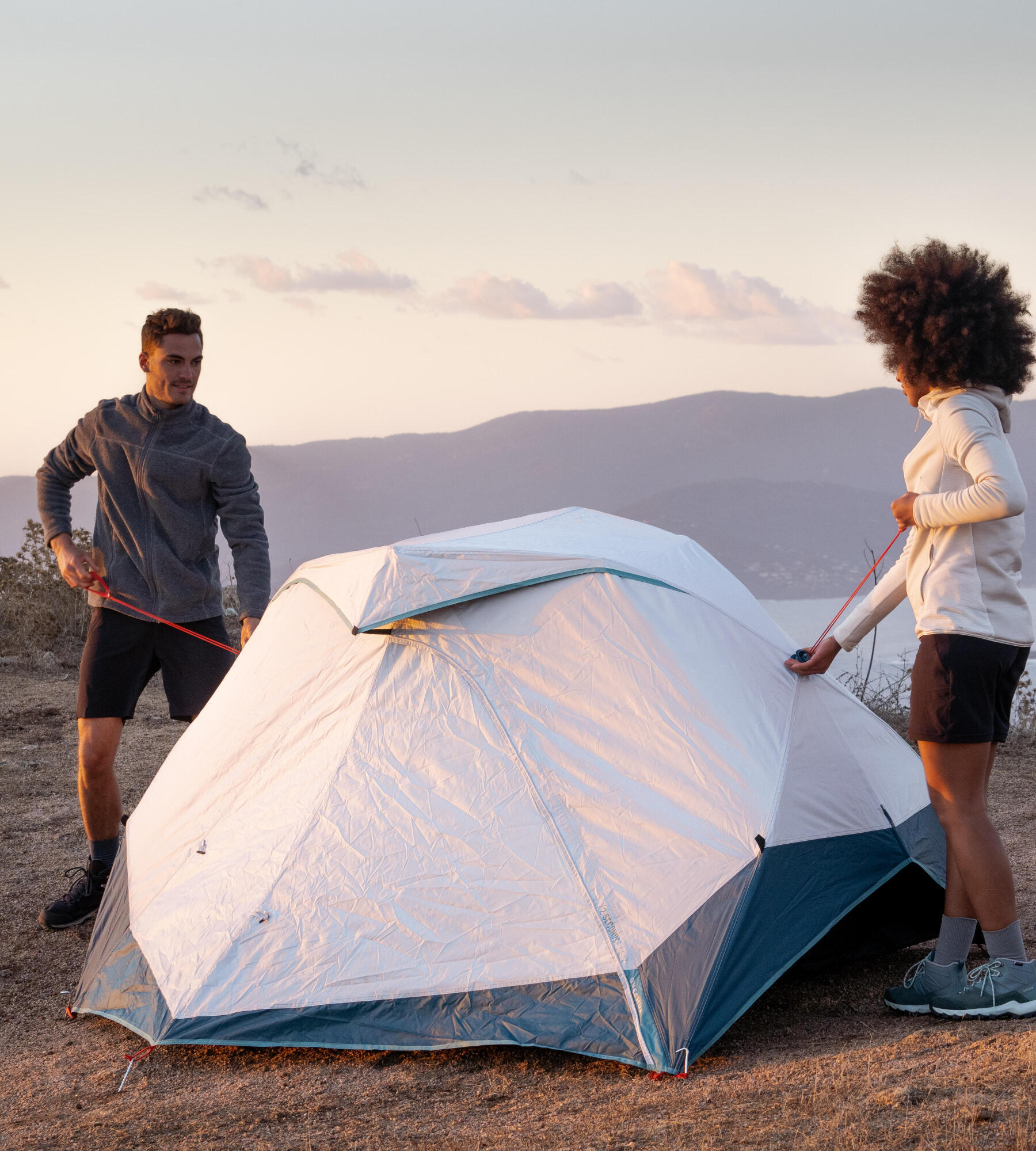 How do I choose my tent? Camping or trekking tent?