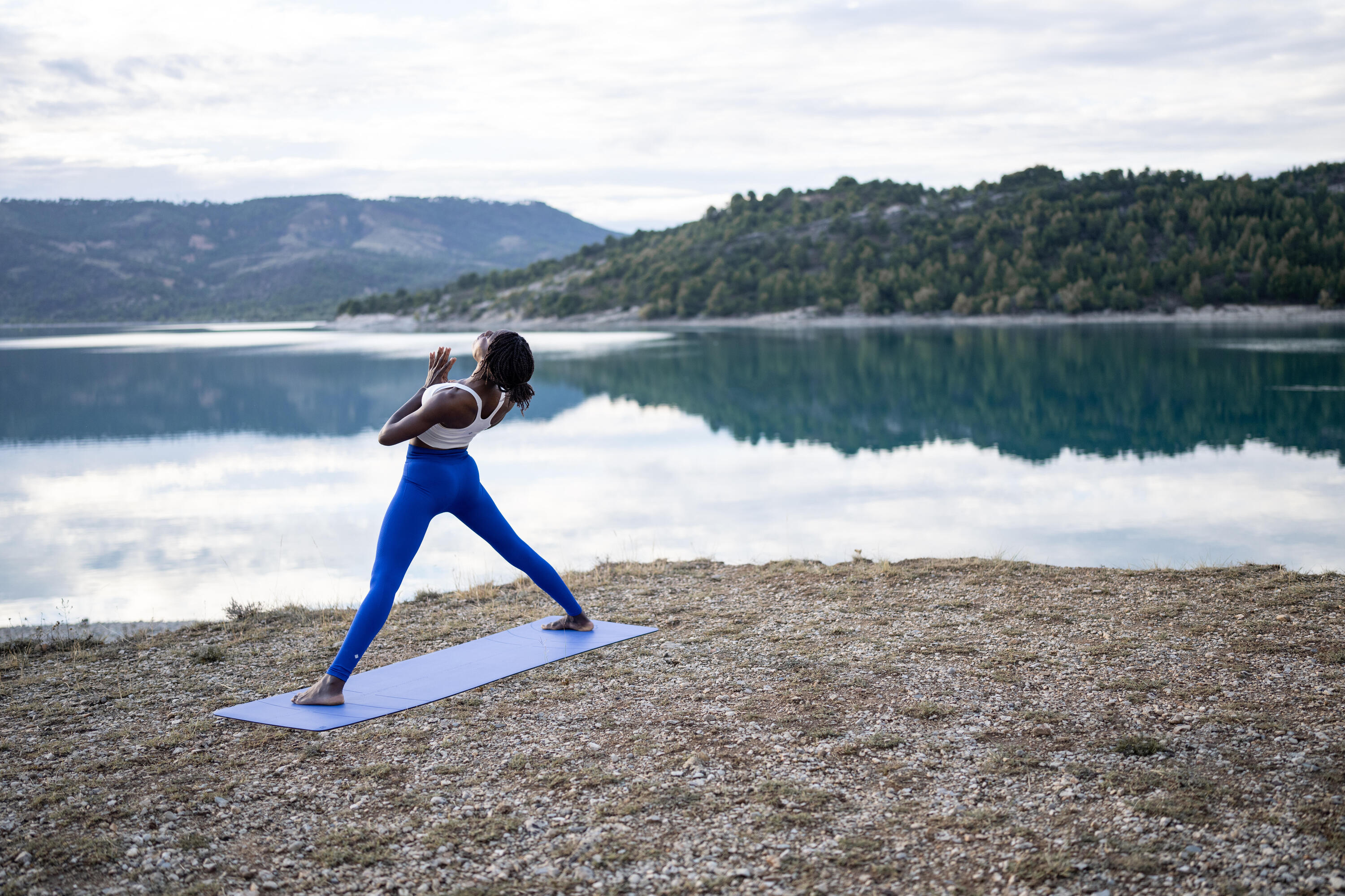Women's Seamless Long Yoga Leggings - Indigo 6/8