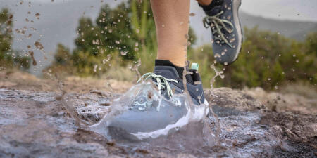 Découvrez nos gammes de chaussures de randonnée