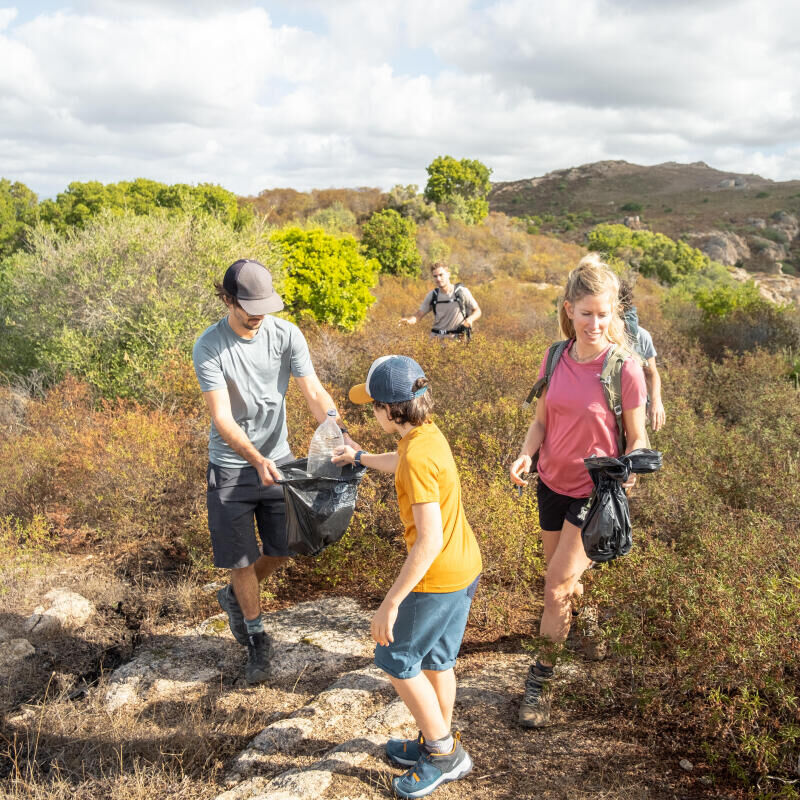 ECO-HIKING: hiking to help keep our trails clean