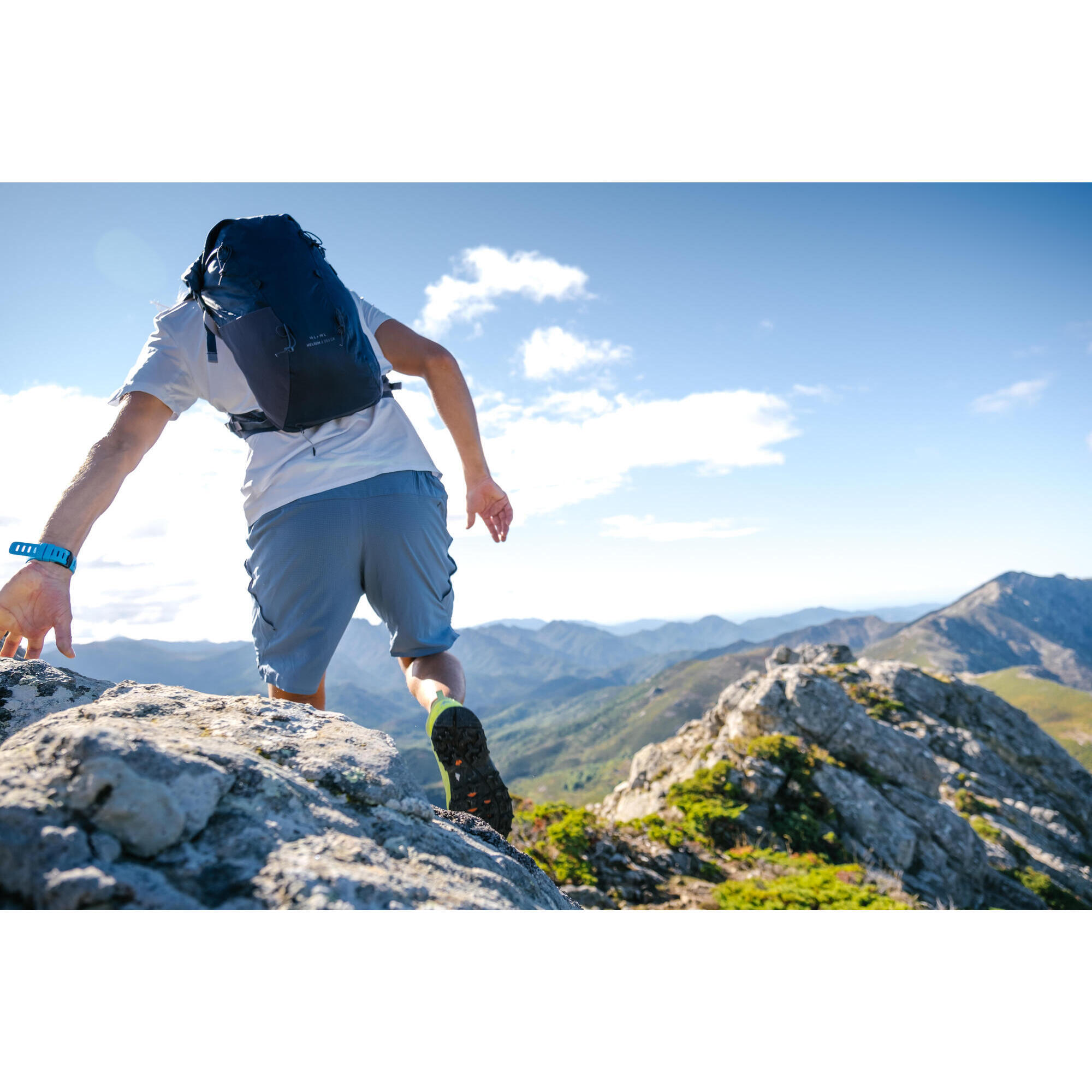 FH 900 Men's fast hiking shorts, storm blue.