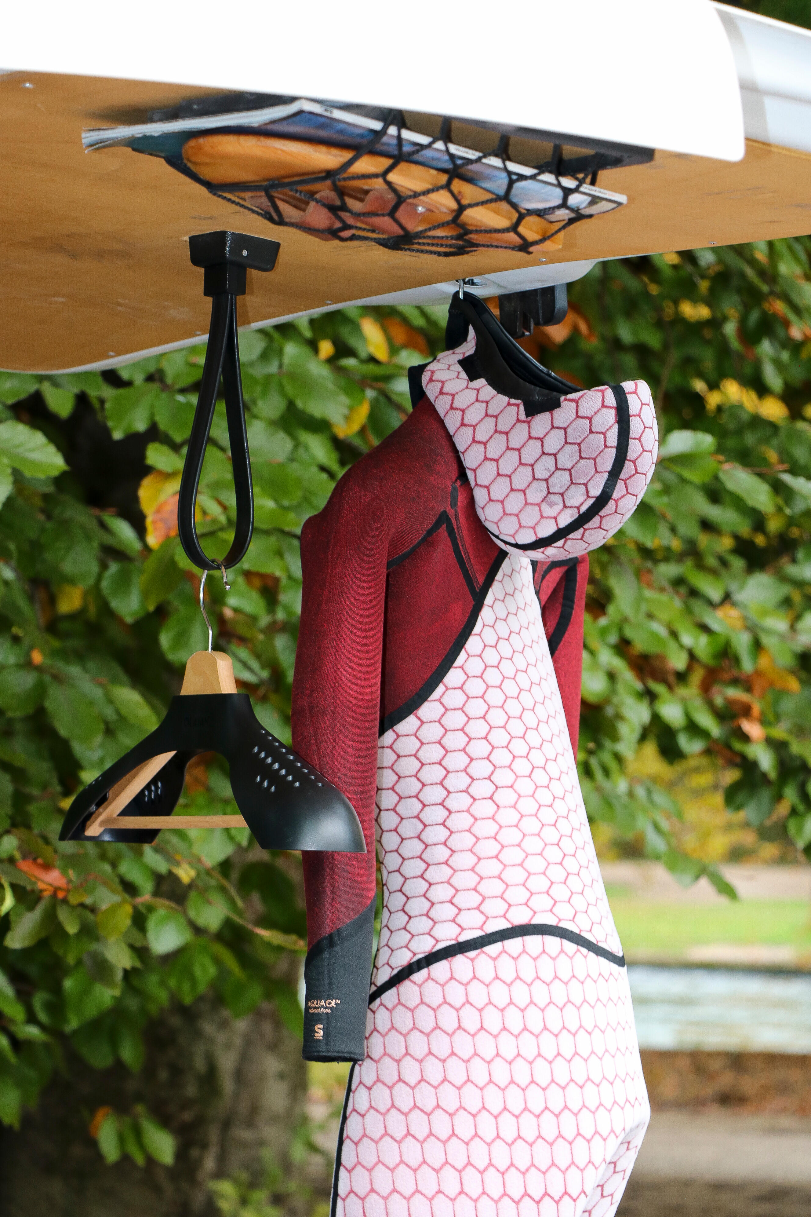 Surfing wetsuit hanger - OLAIAN