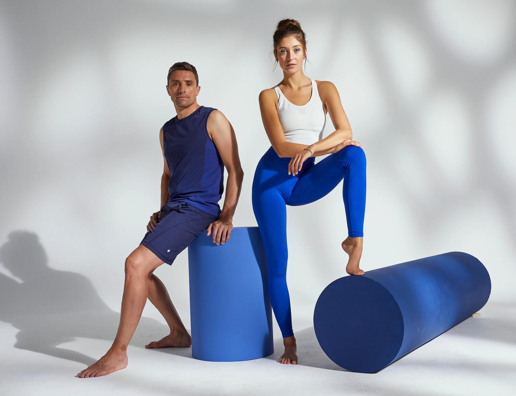 A GUY and a woman posing showing some Kimjaly blue outfit