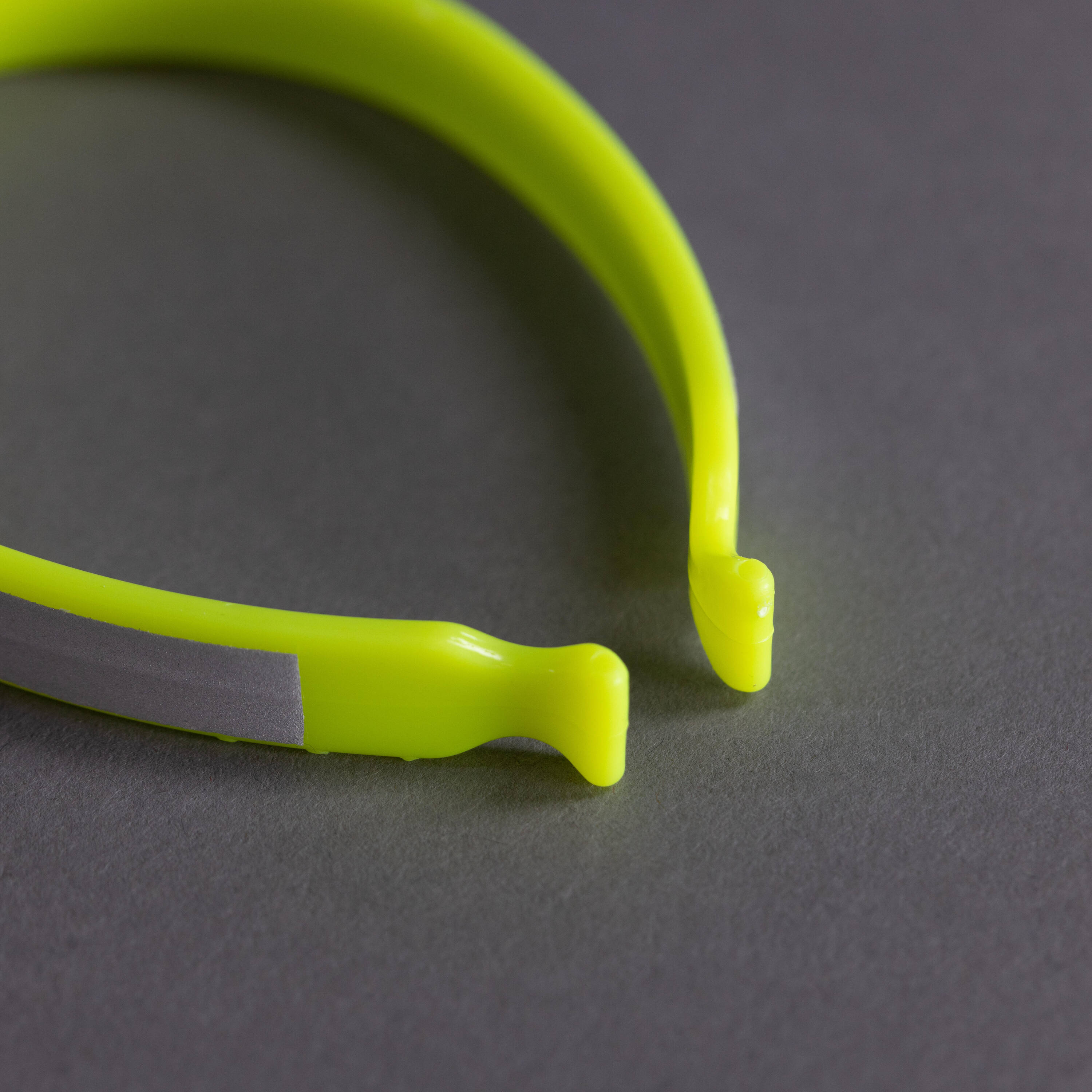 Cycling Trouser Clip 100 Yellow -  4