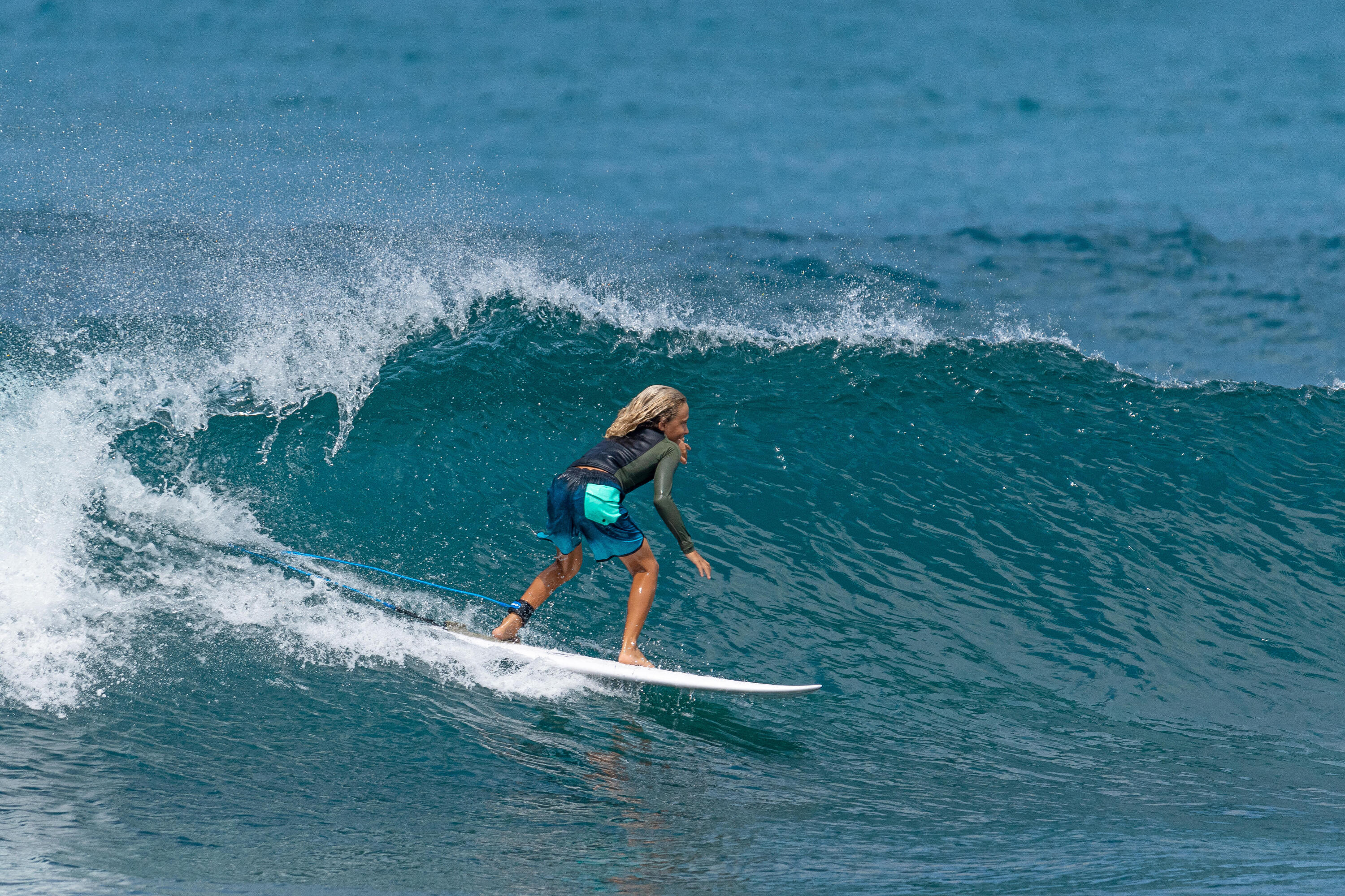 Short de surf garçon, 500 Âge 8-15 ans 7/9