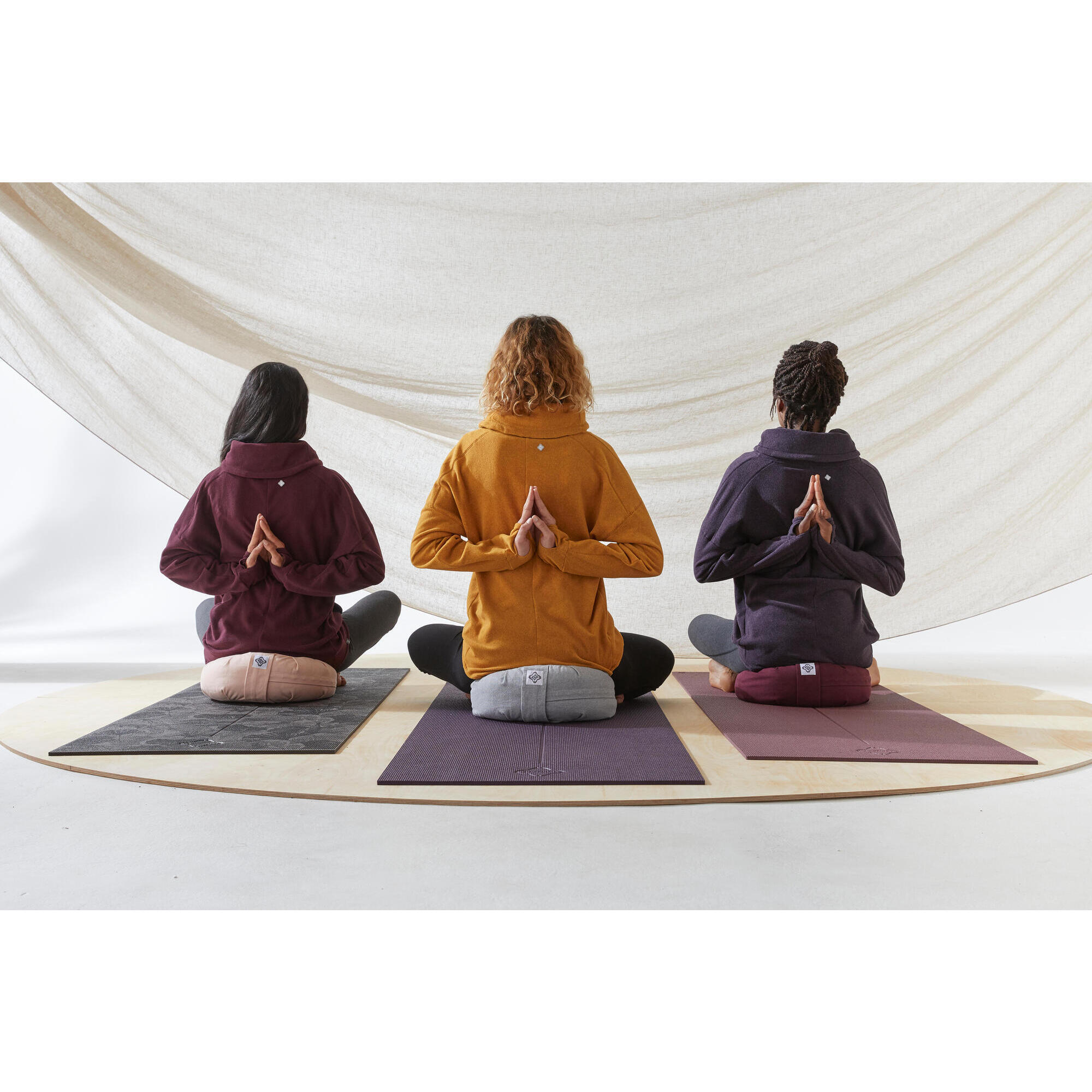 WOMEN'S YOGA RELAXATION FLEECE BURGUNDY