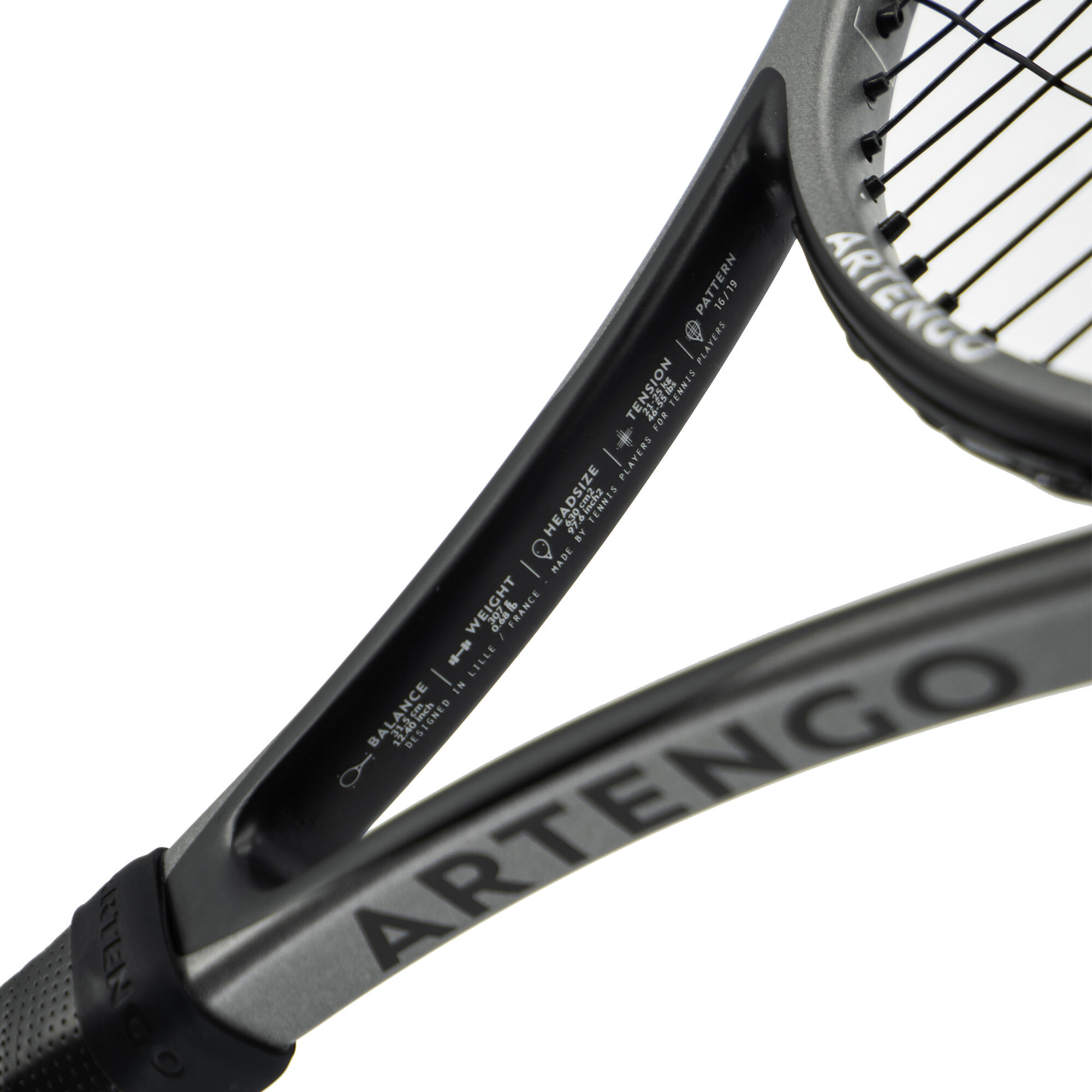 Adult Unstrung Tennis Racket TR960 Control Tour 16x19 - Black Adult Unstrung Tennis Racket TR960 Control Tour 16x19 - Black