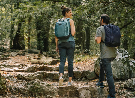 Navaja multiusos con bloqueo de hoja para camping Quechua MH500 azul -  Decathlon