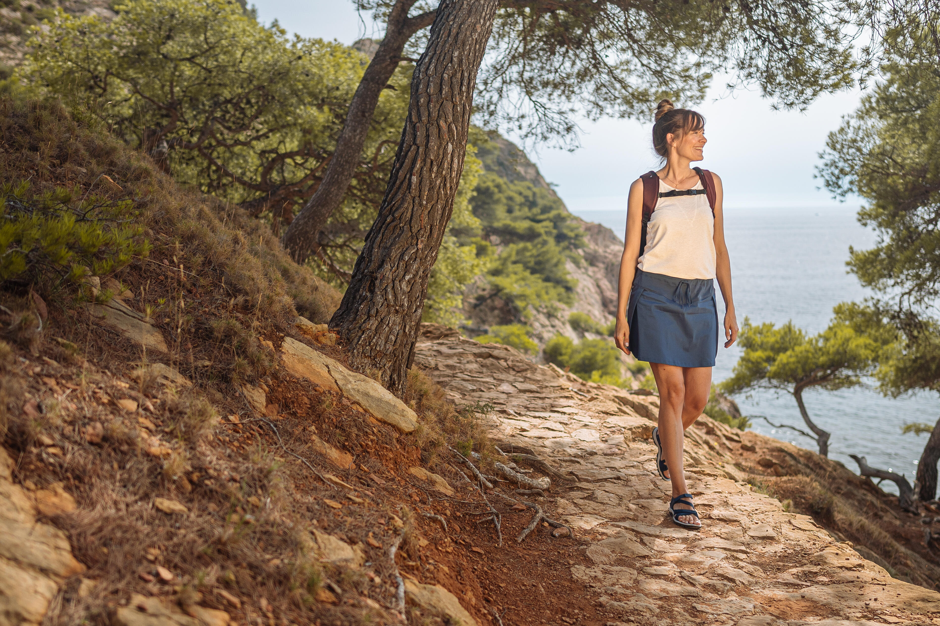 Women s Hiking Skort NH500