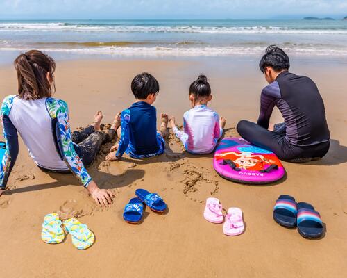 slippers strand