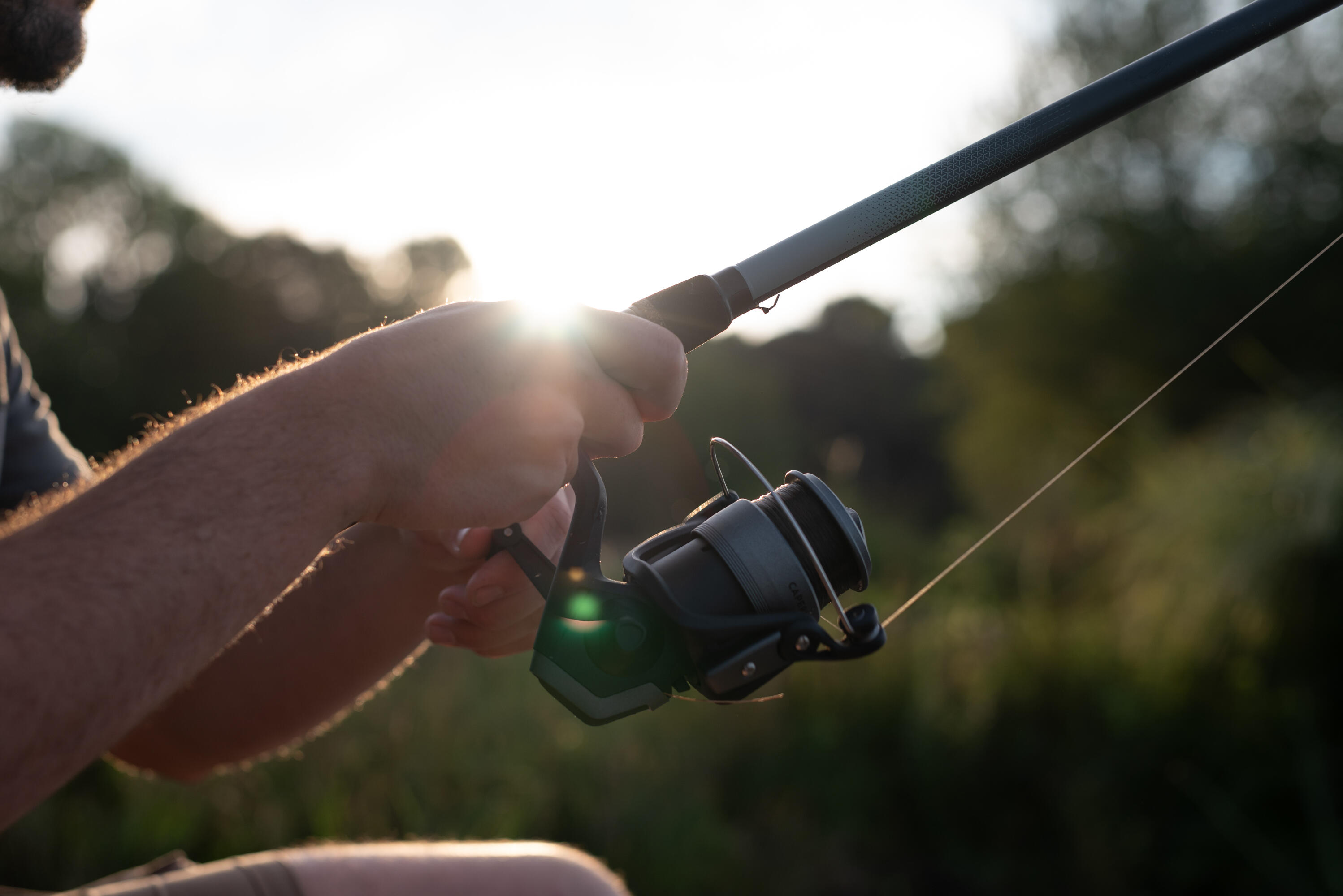 Conjunto de Pesca com Gaiola de Engodo Sensitiv 100 3,00 m 18/19