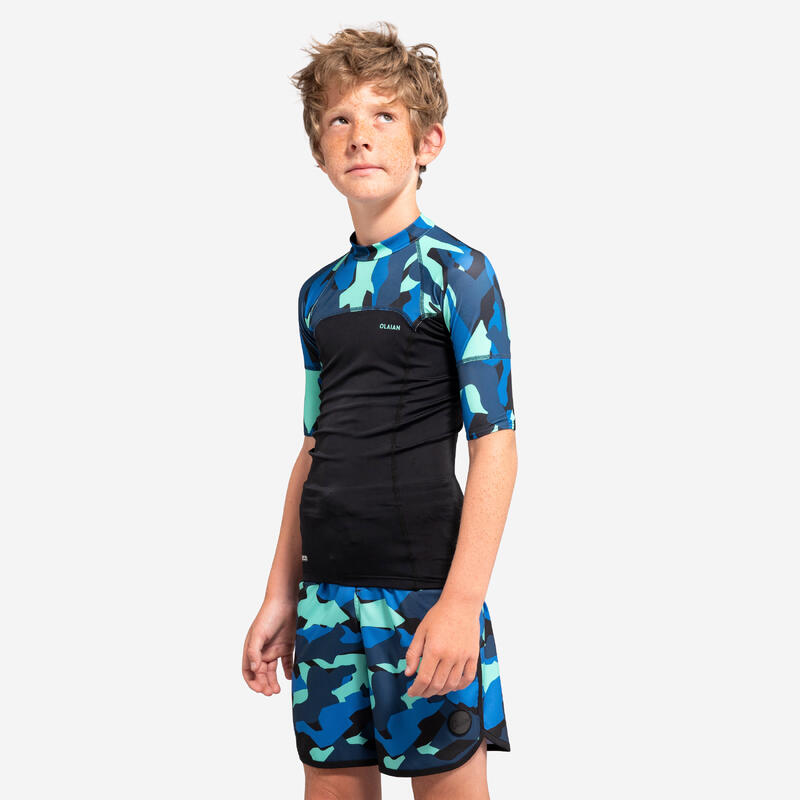 Chlapecký top s UV ochranou s krátkým rukávem černo-modrý