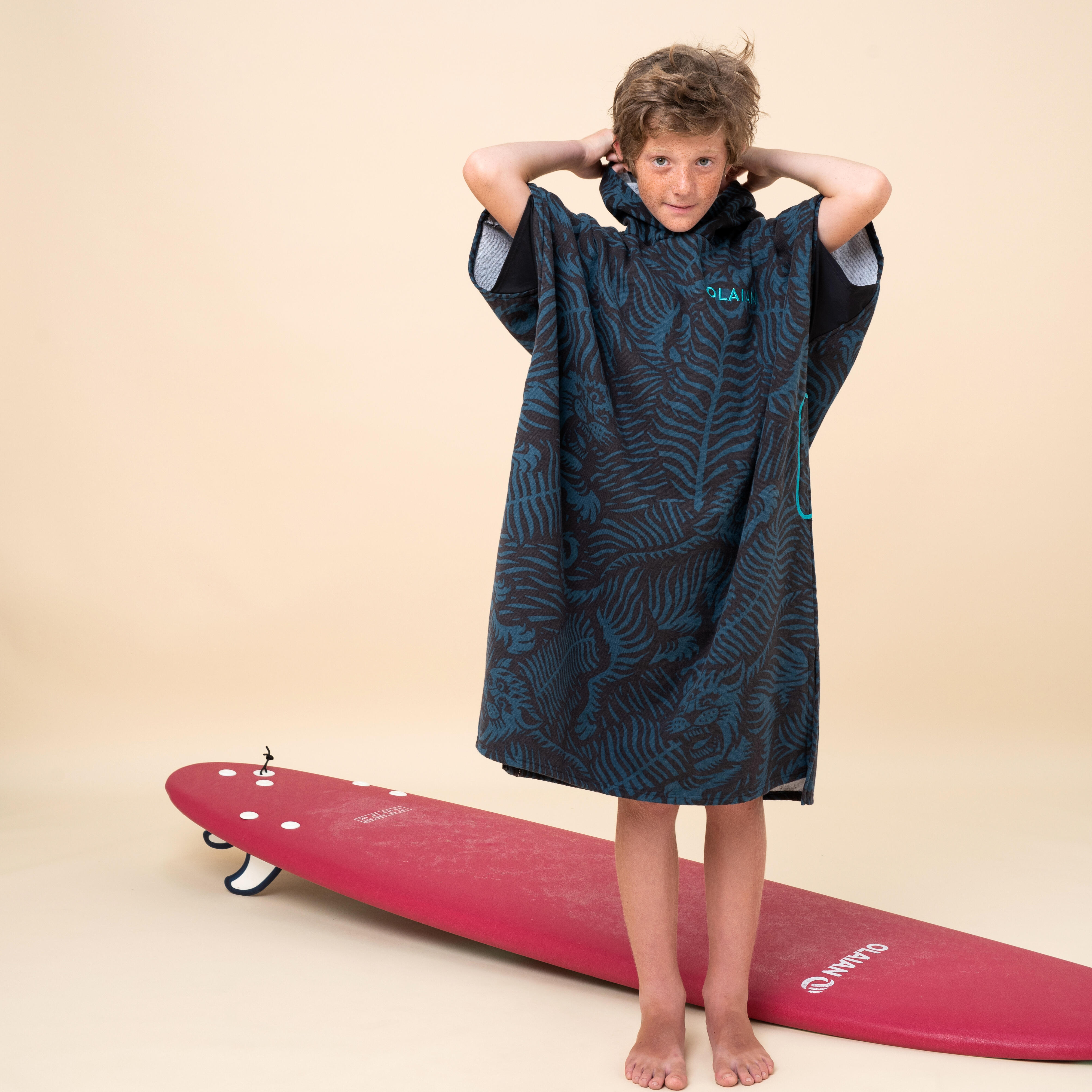 Poncho surfer accappatoio per bambini HAPPY SURFER bambini 8-11 anni Asciugamano 100% cotone con cappuccio regalo per surfista patchwork upcycling Abbigliamento Abbigliamento unisex bimbi Ponci 