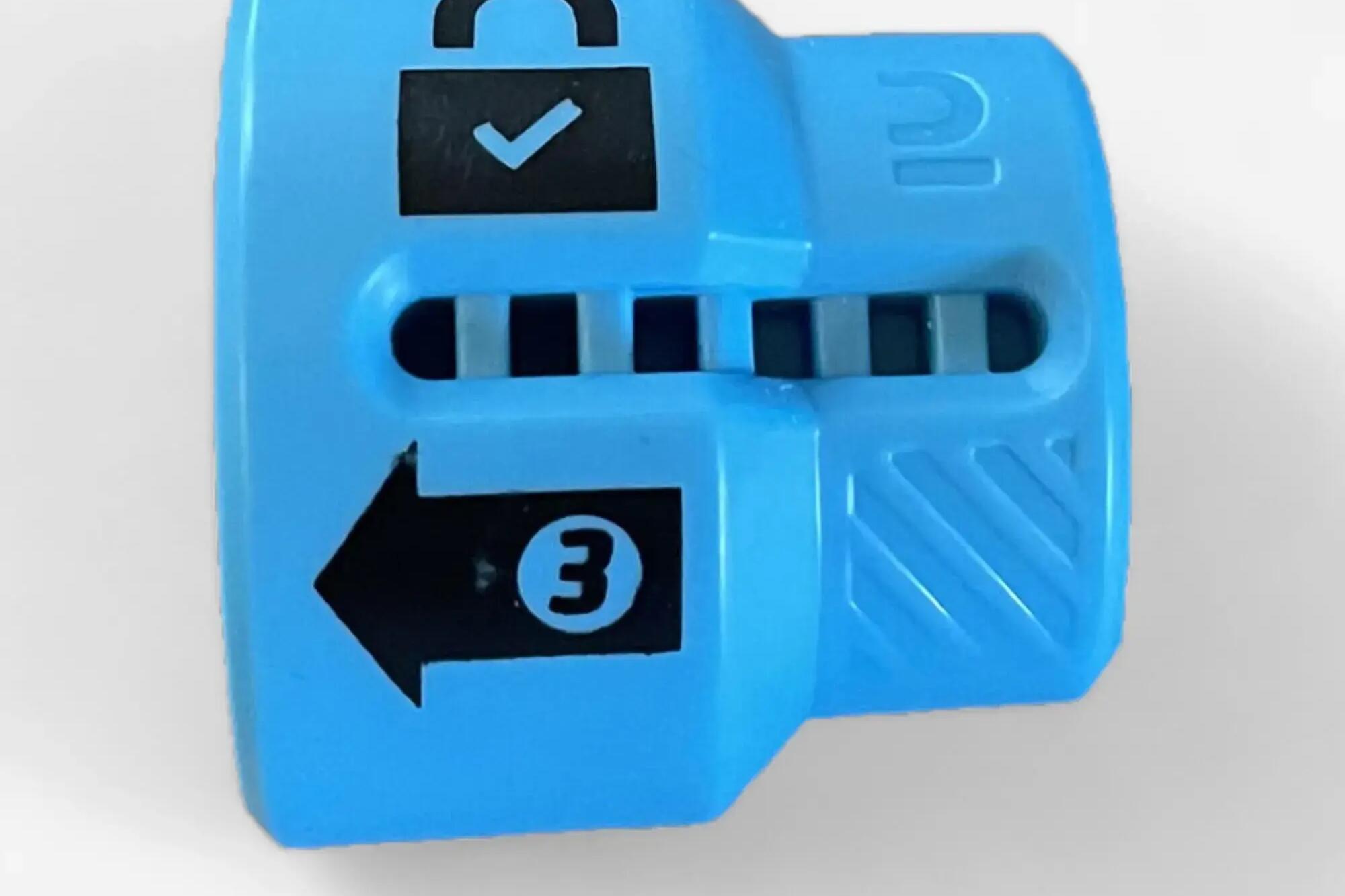 BARRE DE TRACTION VERROUILLABLE 70 CM