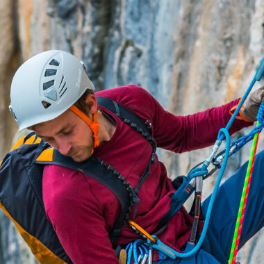 Como escolher um acessório para cordas de Escalada ou de Alpinsimo?