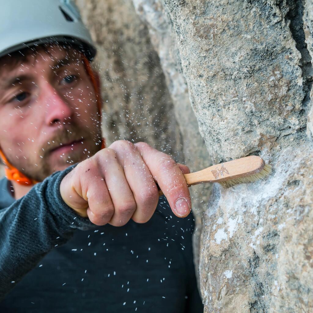 Prilba Rock na lezenie a alpinizmus sivá