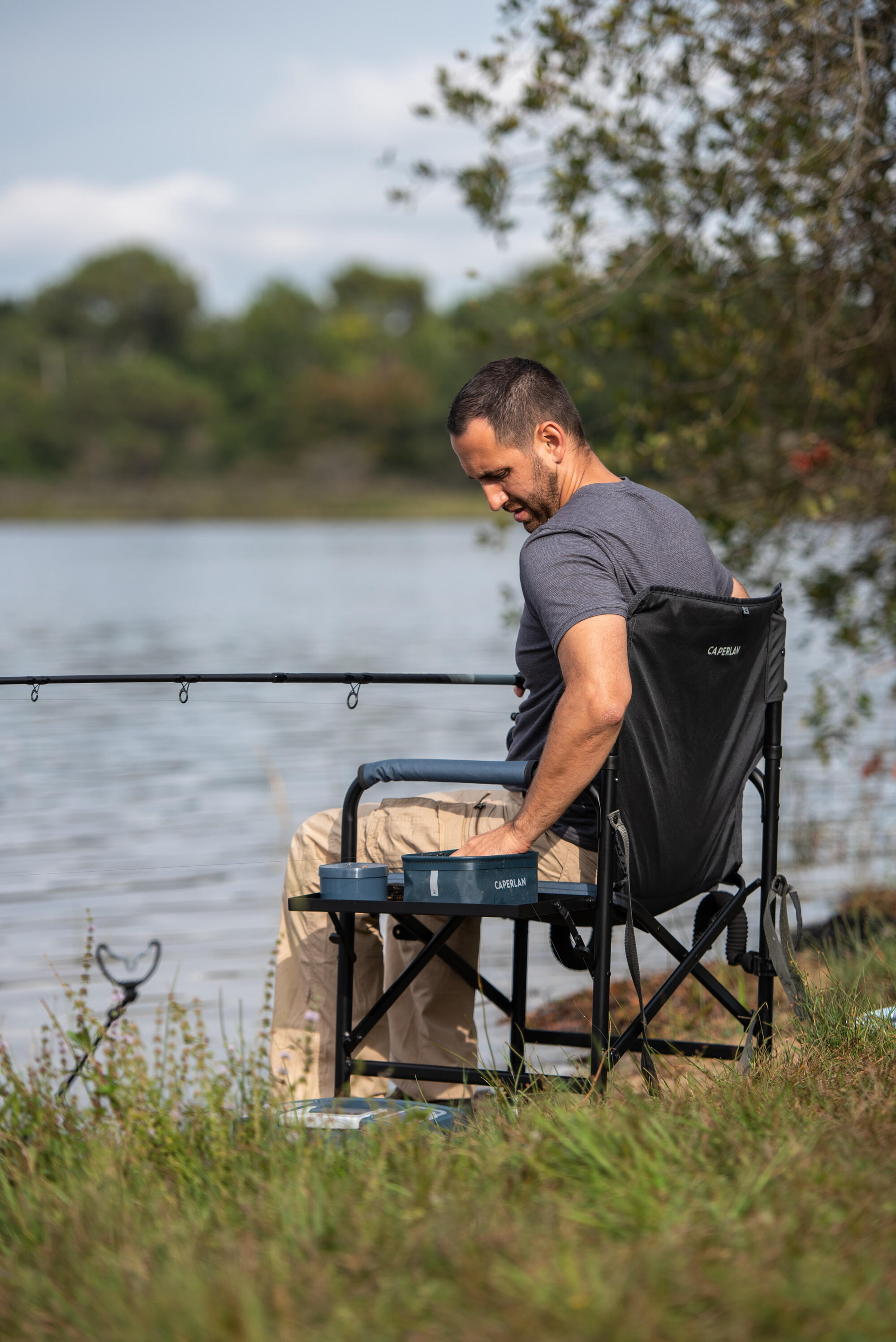 Folding Adjustable Fishing Seat - Essenseat 500 - Caperlan - Decathlon