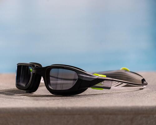 Cómo guardar las gafas de natación