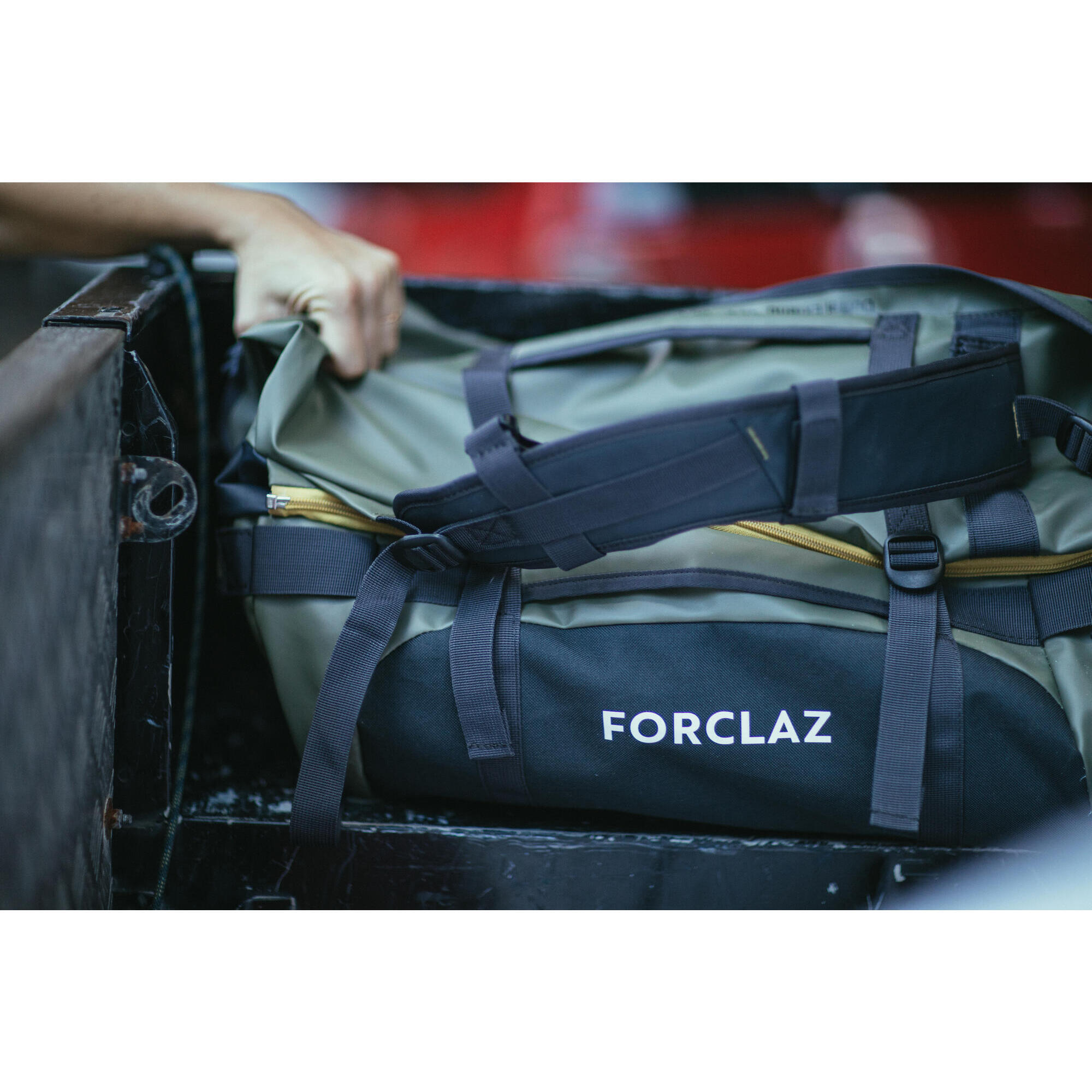 Decathlon duffle hotsell bag 40l