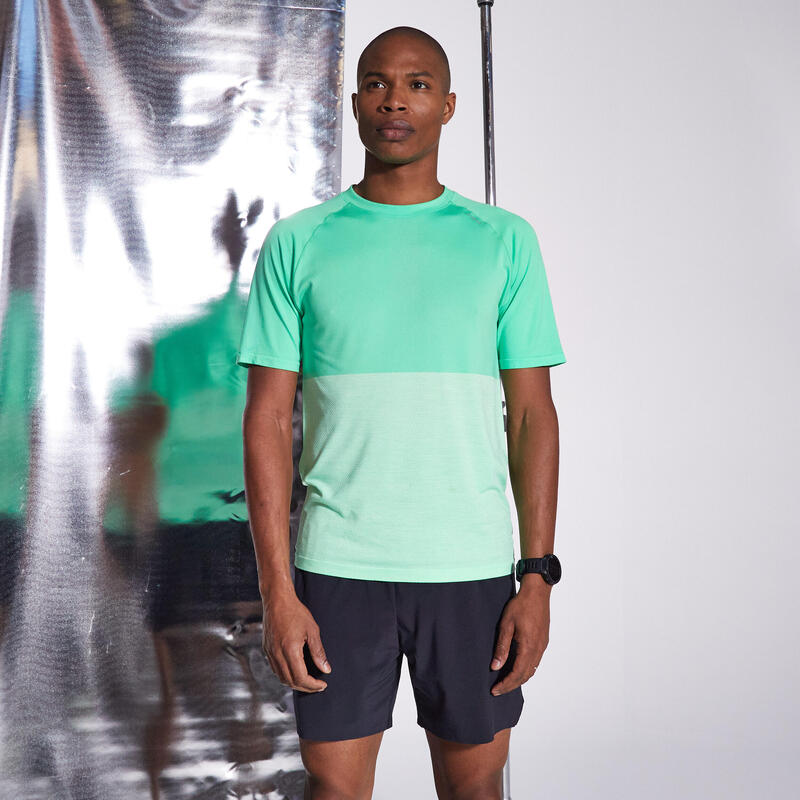 T-SHIRT RUNNING HOMME RESPIRANT KIPRUN CARE VERT FLUO EDITION LIMITEE