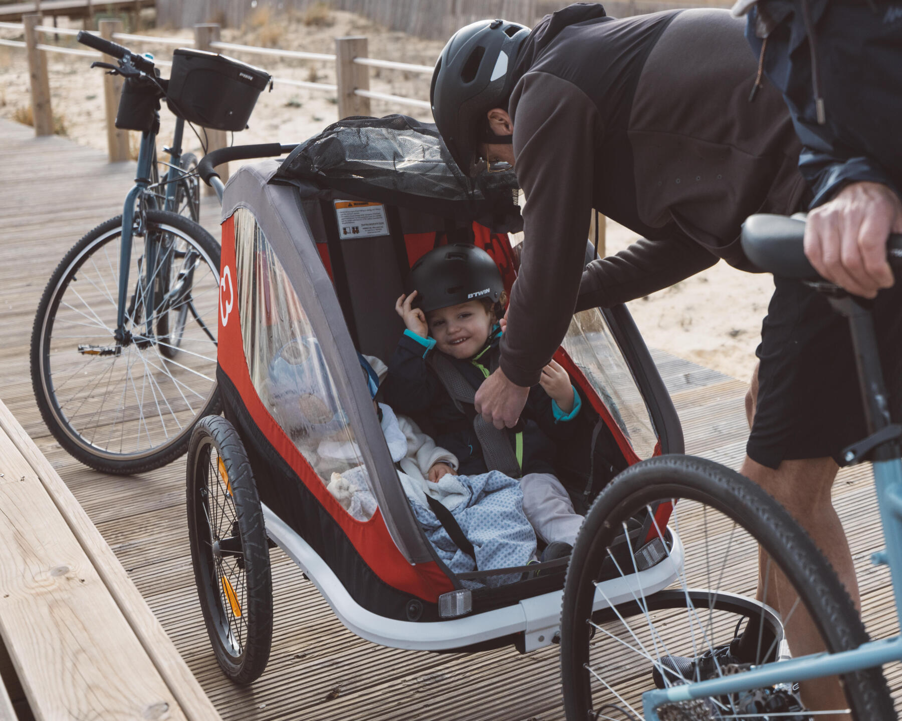 Transportar crianças em bicicleta. Que soluções existem?