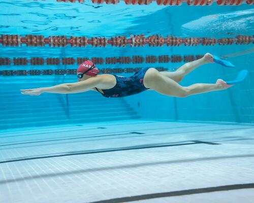 NATATION : TOP 5 DES EXERCICES AVEC PALMES 