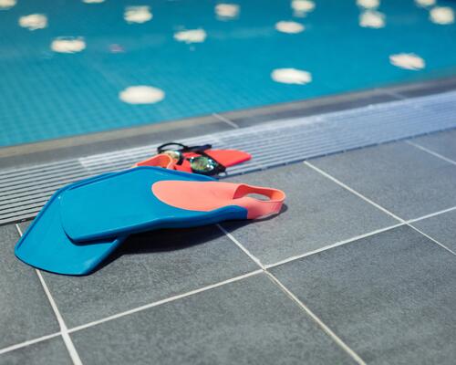 ¿Sabes cómo elegir tus aletas de natación?