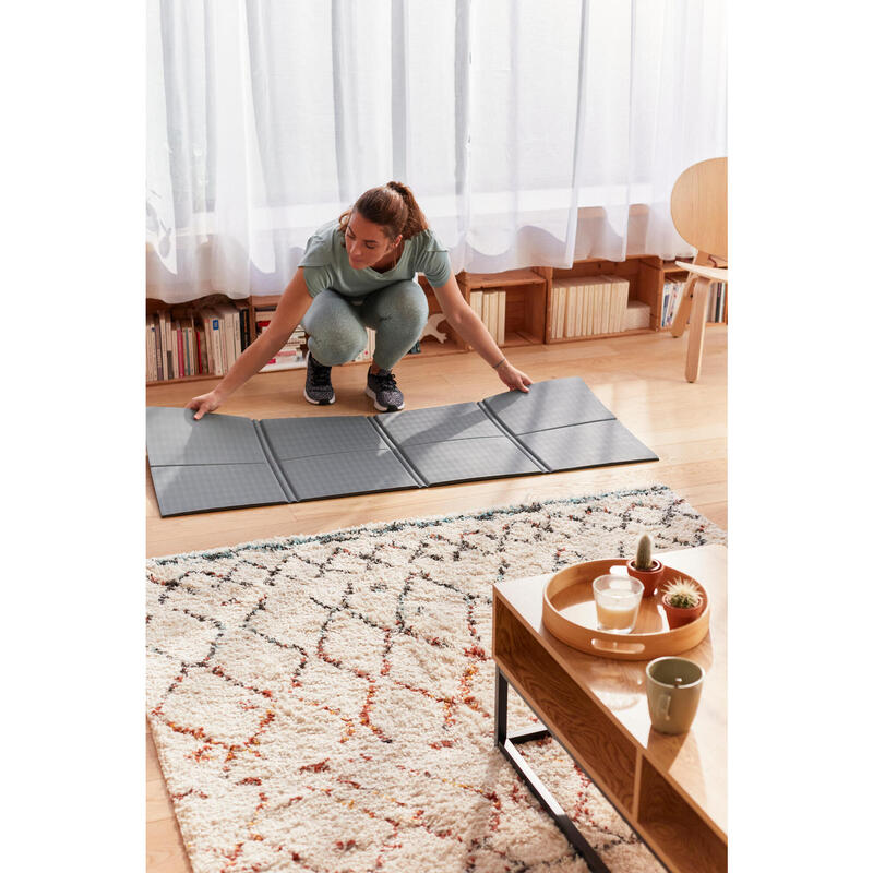 Fitnesz szőnyeg párnával, összehajtható, 10 mm 